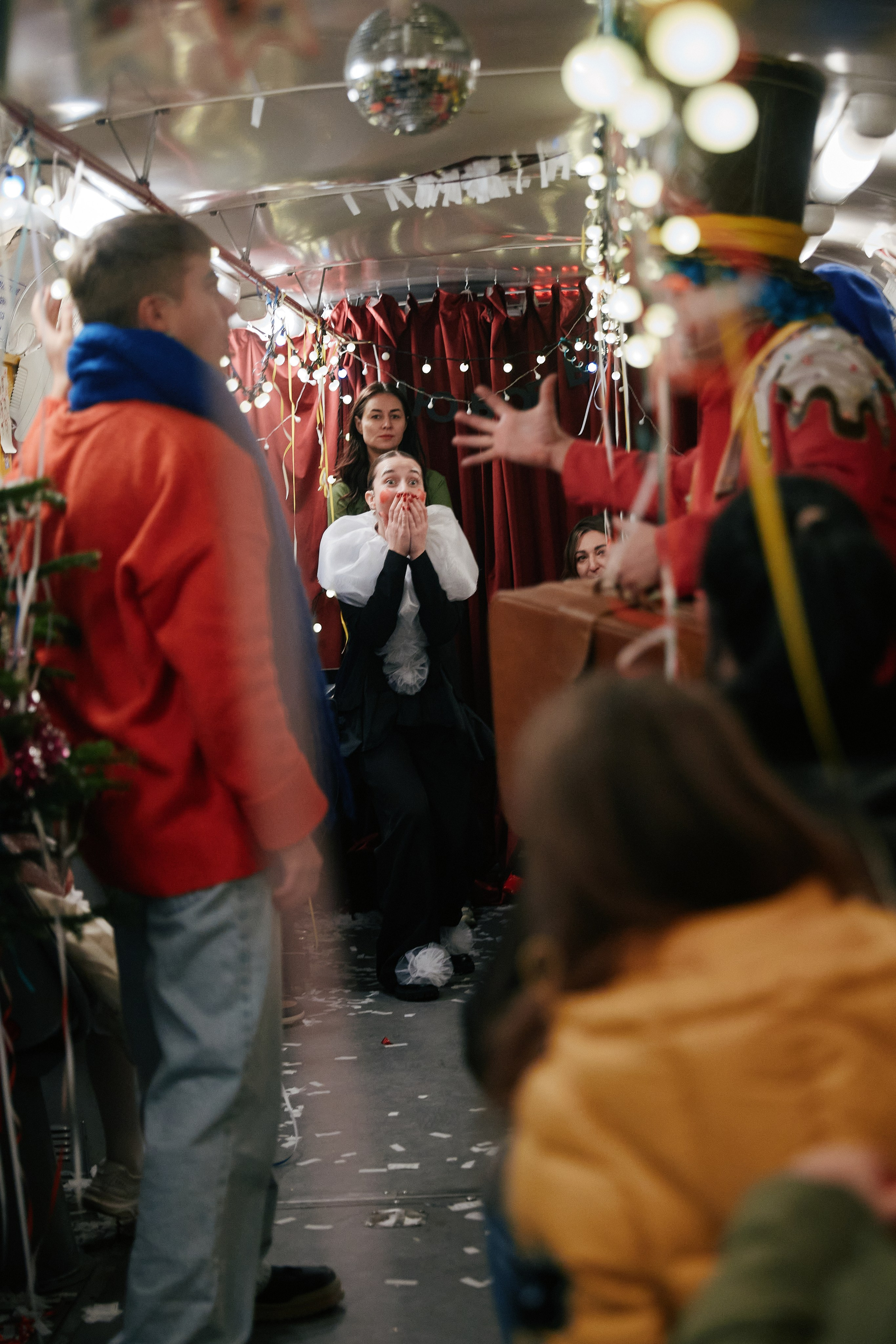 Новогодний трамвай 2025 PART 1. Свадебный репортажный фотограф краснодар максим дремов дрёмов фотосессия студия цена