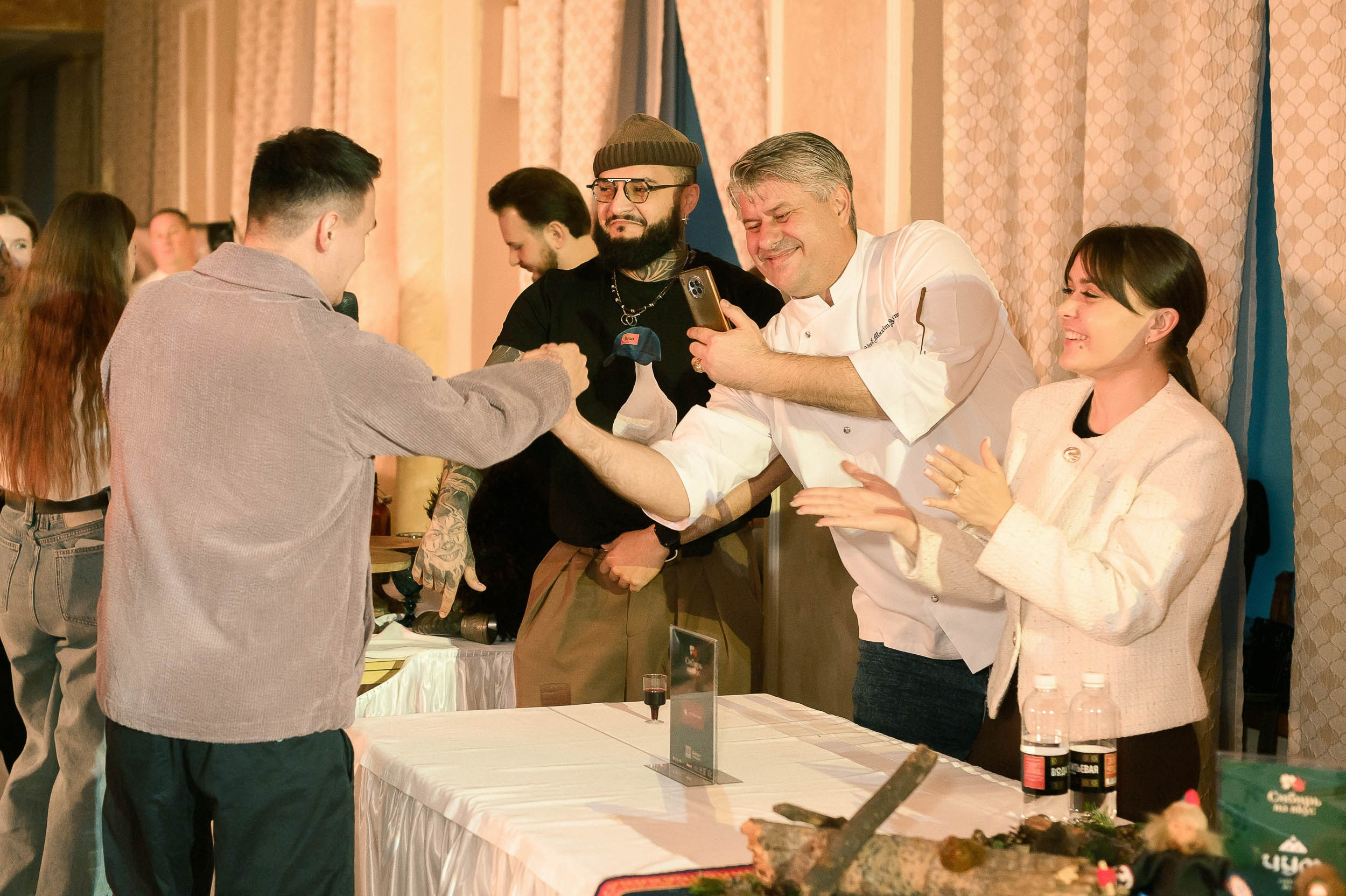 Сибирь на вкус 2025. Евгений Нисковских — свадебный и репортажный фотограф в Тюмени