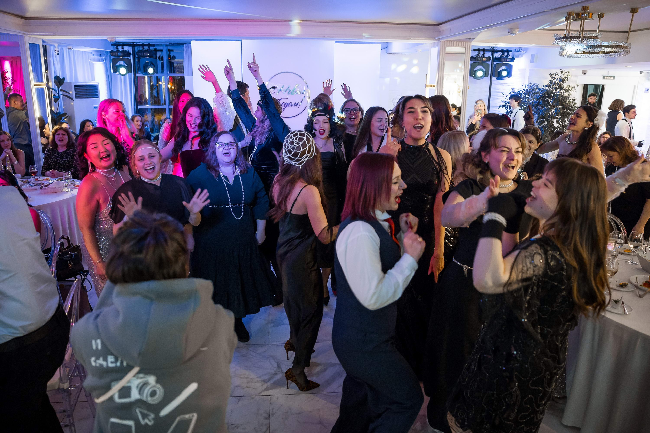 Корпоратив Нмаркет.ПРО. Свадебный фотограф Игорь Брундасов 8PHOTO на свадьбу венчание загс СПб