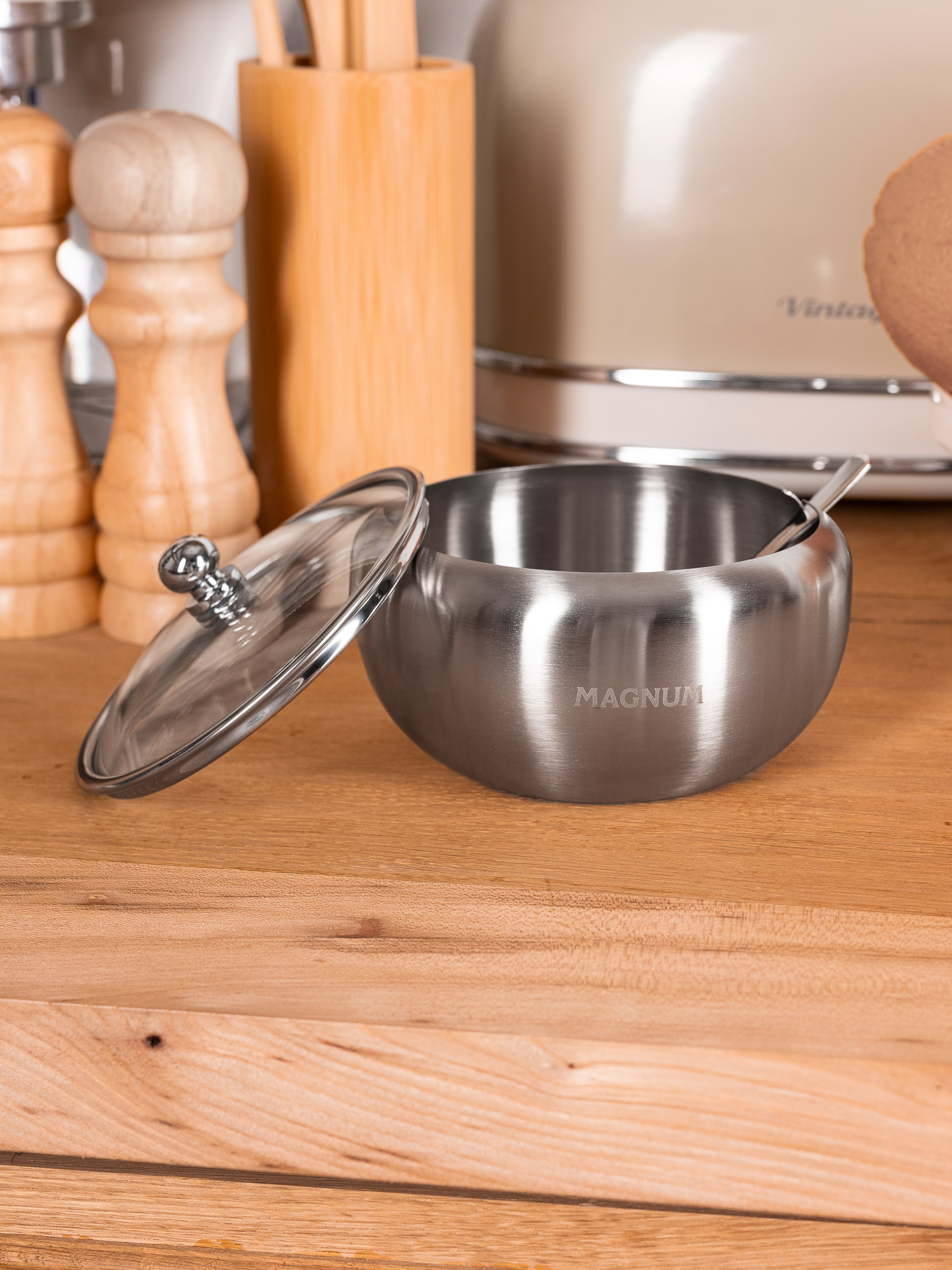 Сахарница и маслёнка серия 5. Предметный фотограф, фото для маркетплейсов Пятигорск, КМВ