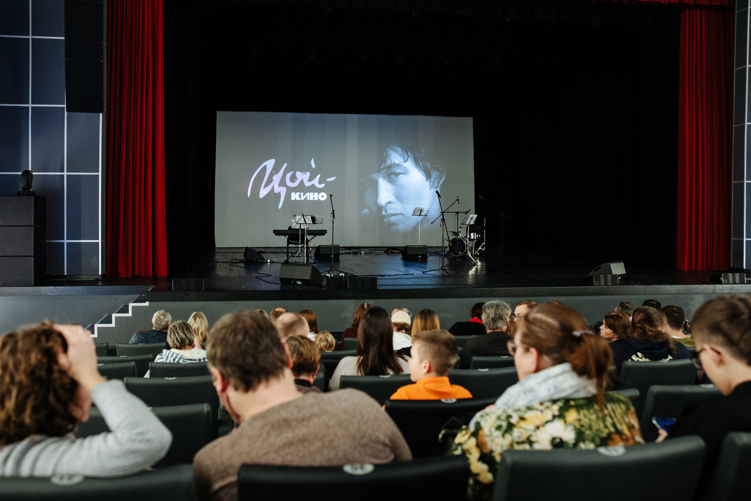 Концерт «Цой-Кино». Фотограф Петрова Мария