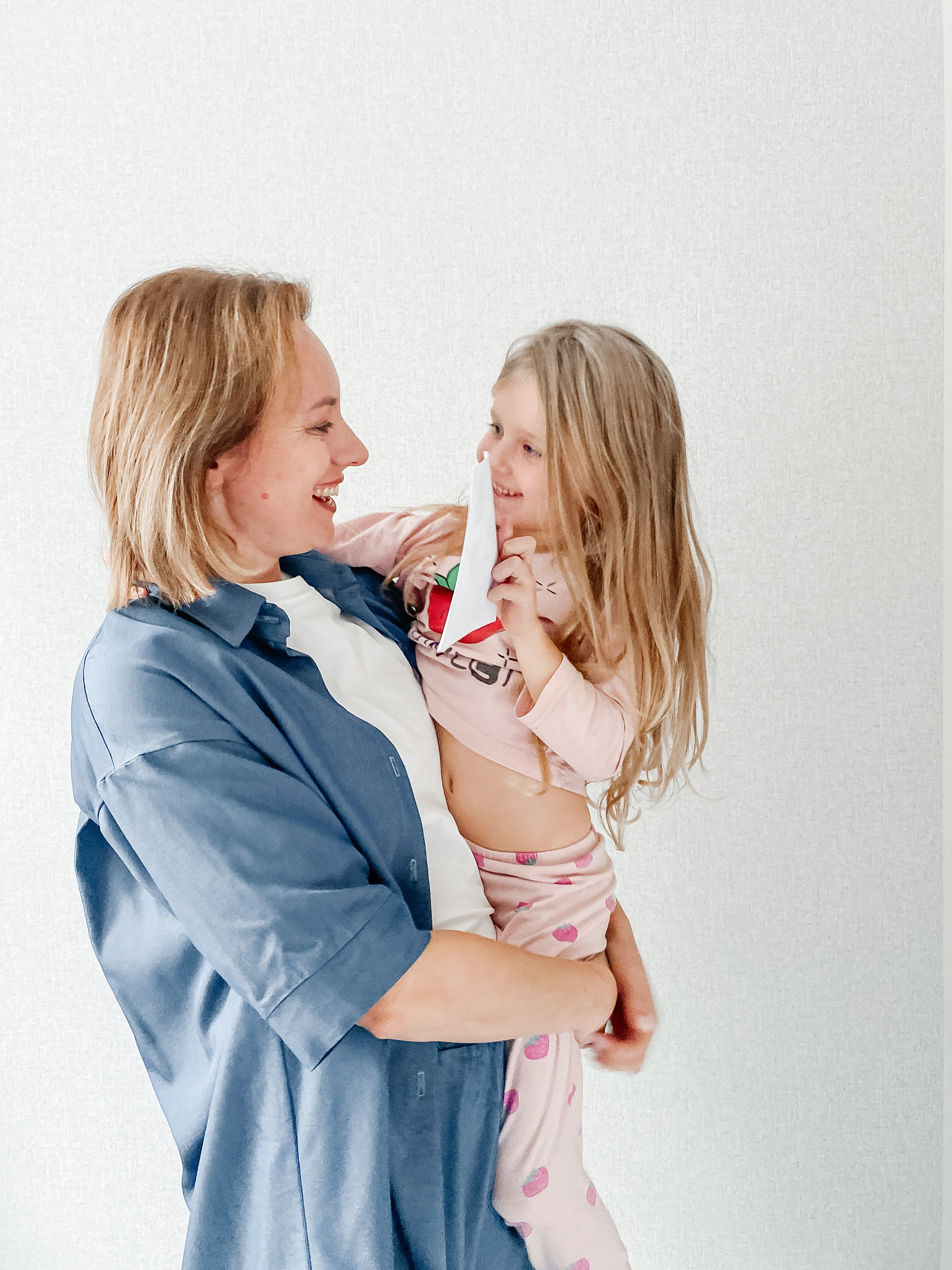 Онлайн. Мамлеева Виктория — Портретный фотограф в Москве. Все виды фото, от индивидуальных до репортажей, от беременности до семейных фотографий