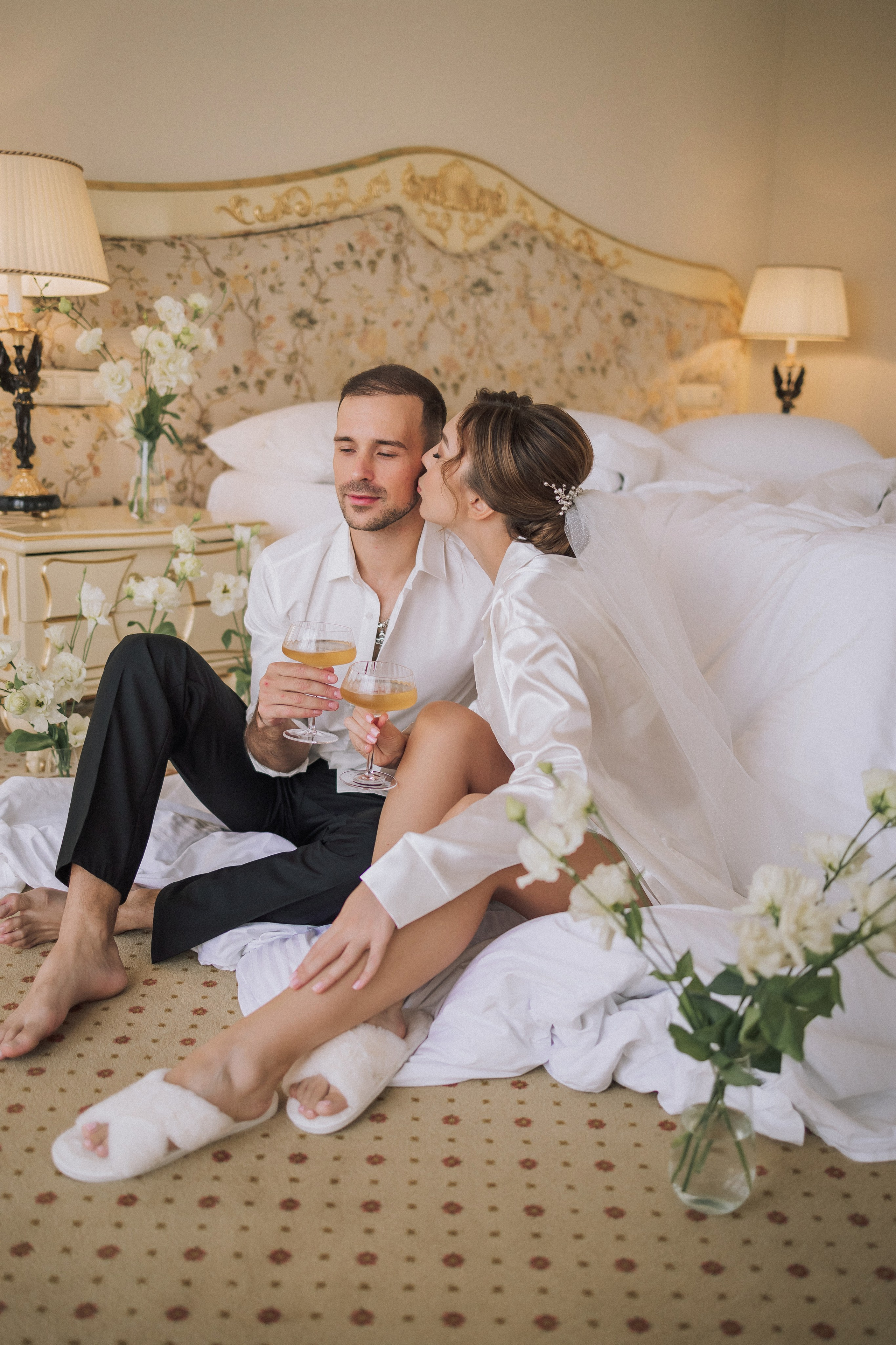 Свадебная прогулка Екатерины и Евгения. Свадебная фотография. Арина Рубах