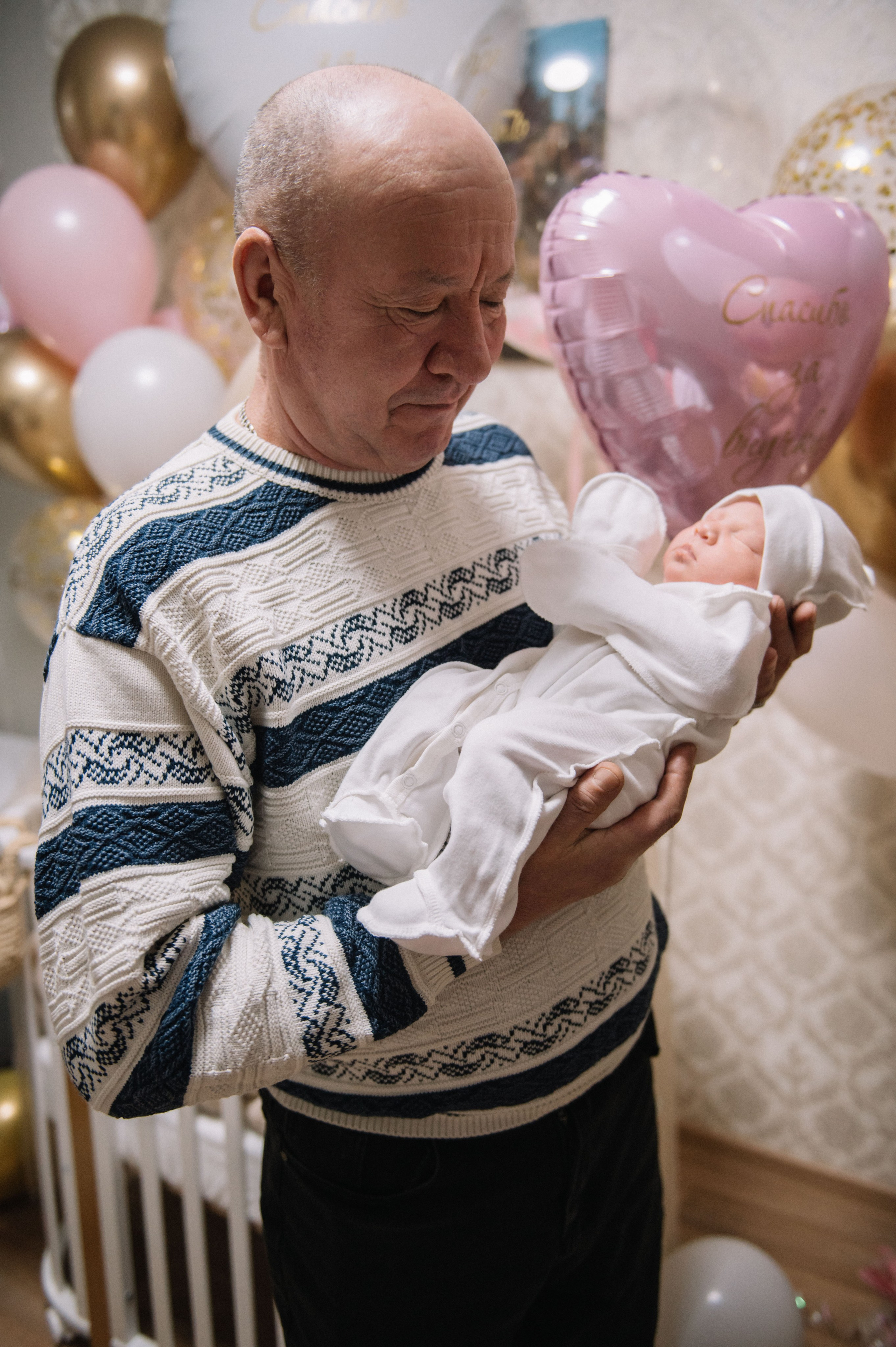 Выписка с роддома Смирновы. Фотограф в Сургуте Светлана Гибадуллина