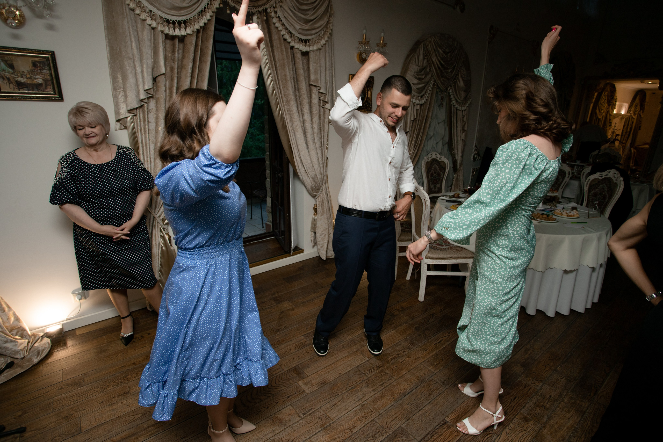 Дмитрий и Наталья. Фотограф Тюмень Александр Долгих