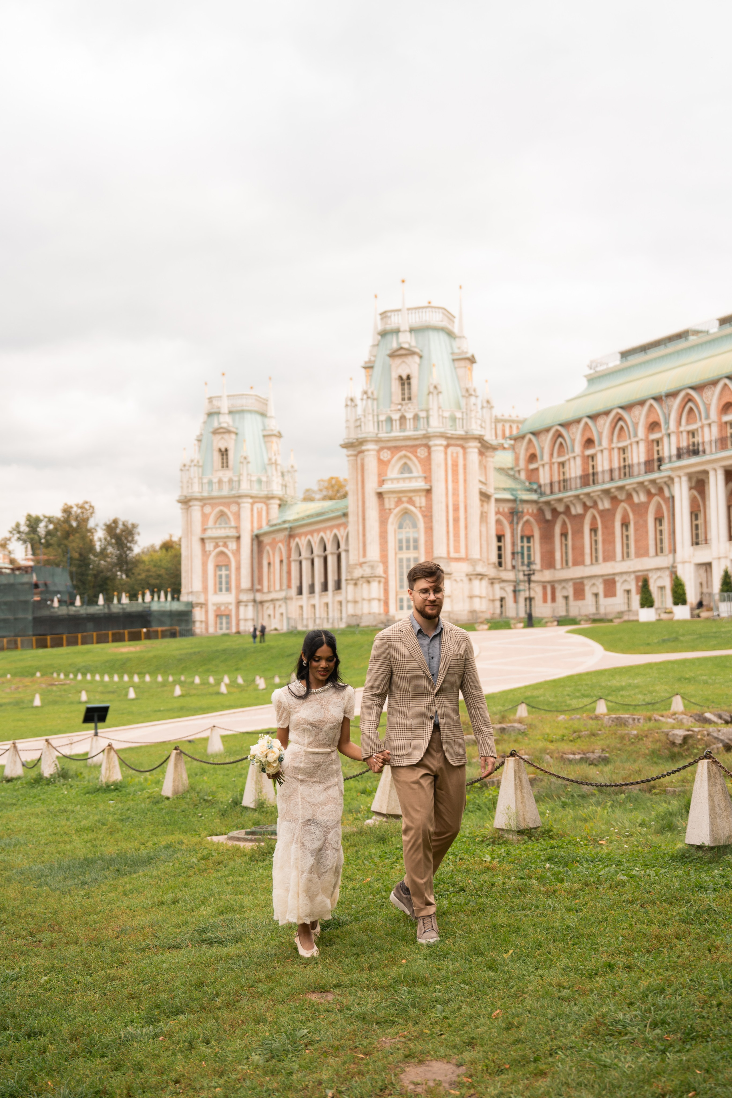 Максим и Харша, Царицыно. Свадебный фотограф в Москве Анна Полушина