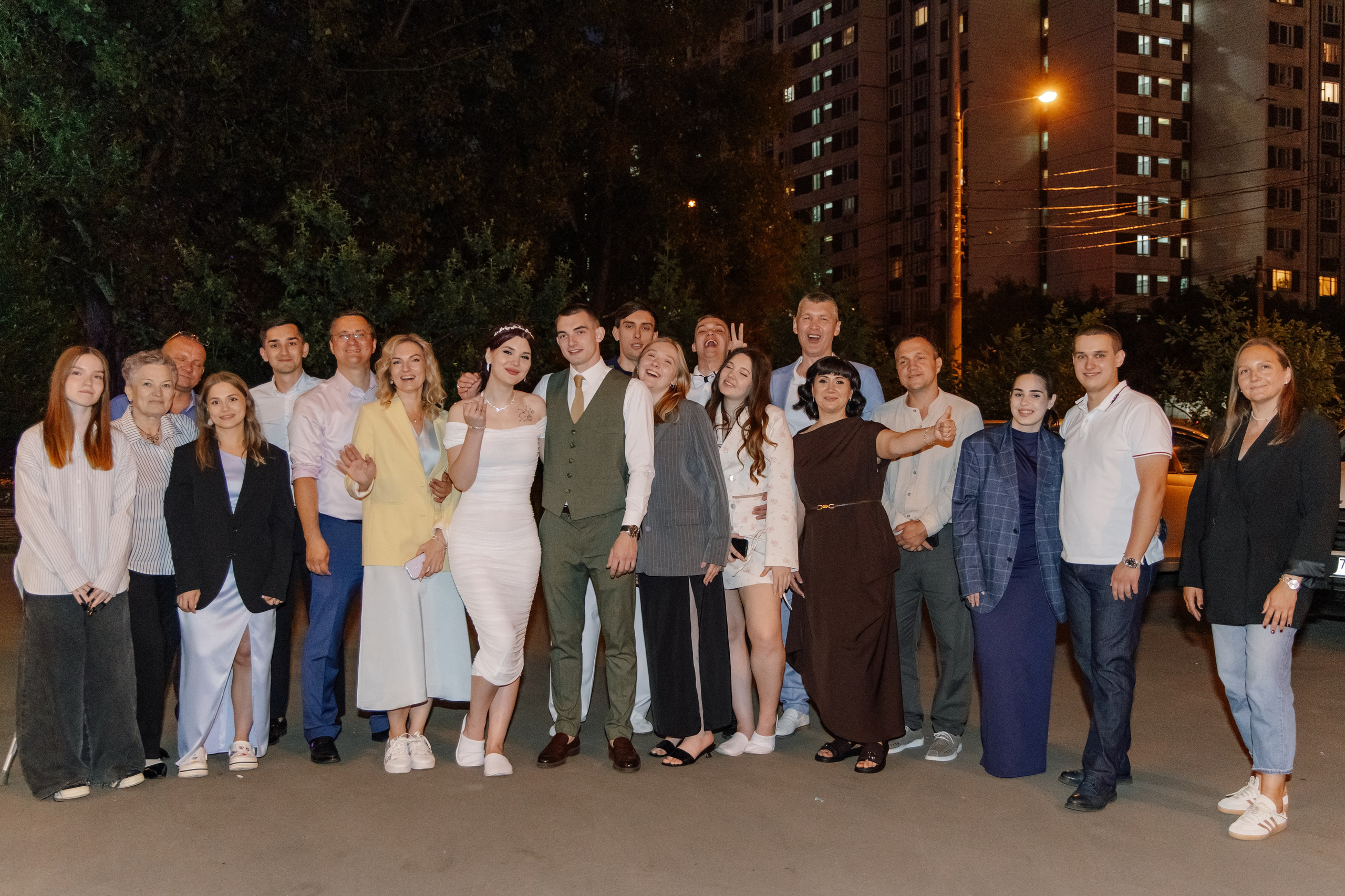 Савеловский ЗАГС и прогулка в Ботаническом саду. Свадебная фотосъёмка в Москве от 15 000₽ — фото и видео в один день
