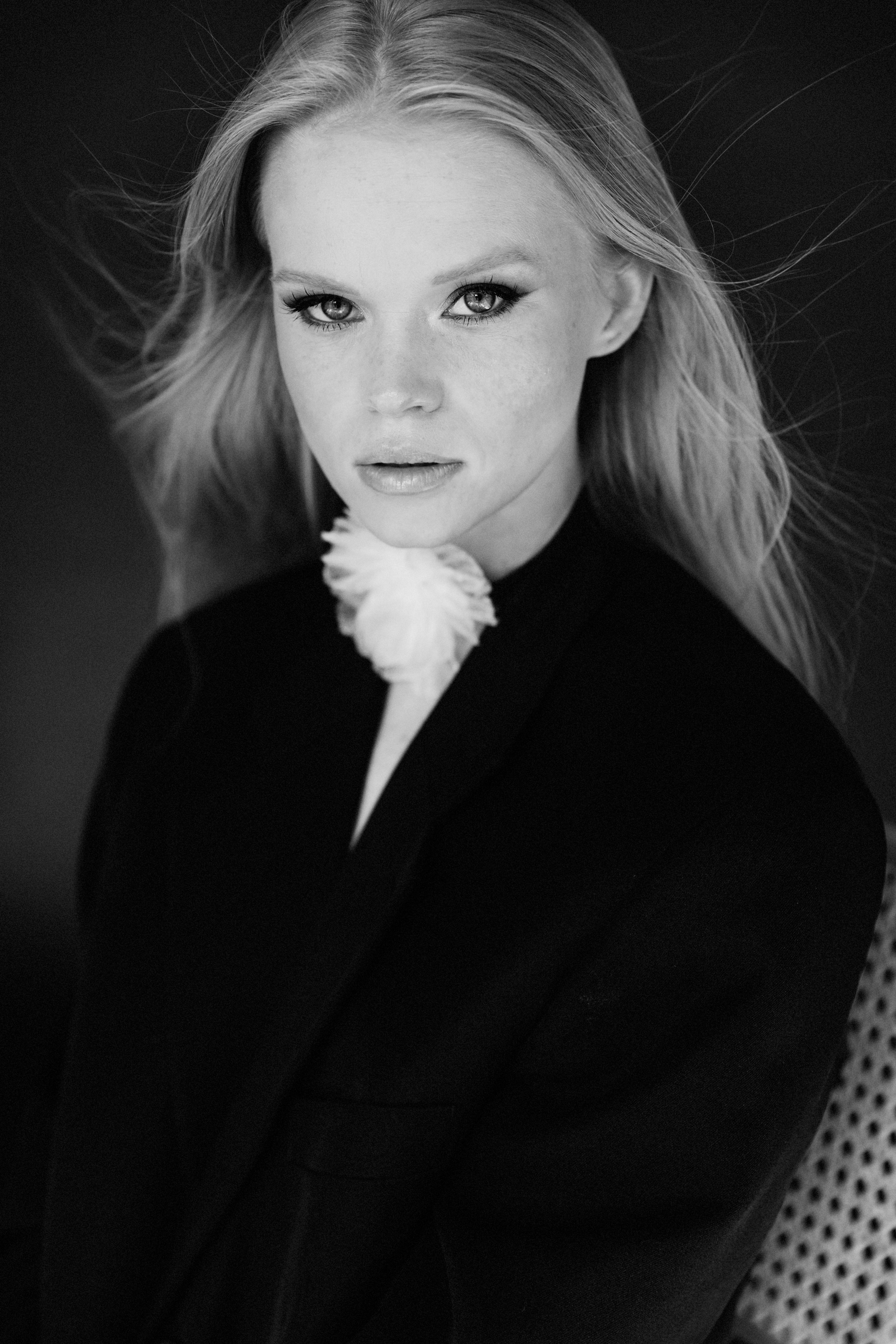 Рина. Главная