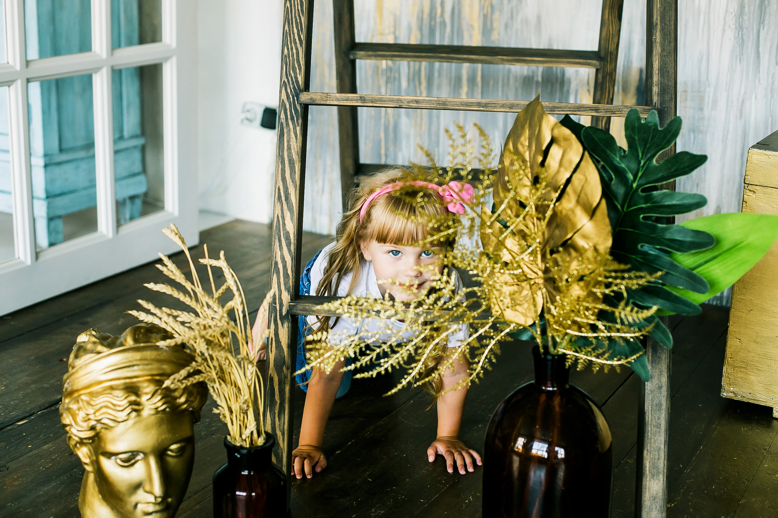 Семья в воздухе. Фотограф Полина Егорова город Тюмень