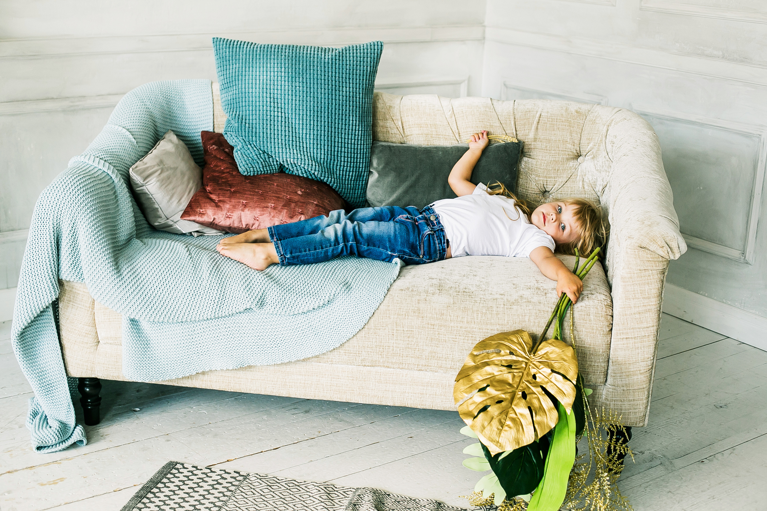 Семья в воздухе. Фотограф Полина Егорова город Тюмень