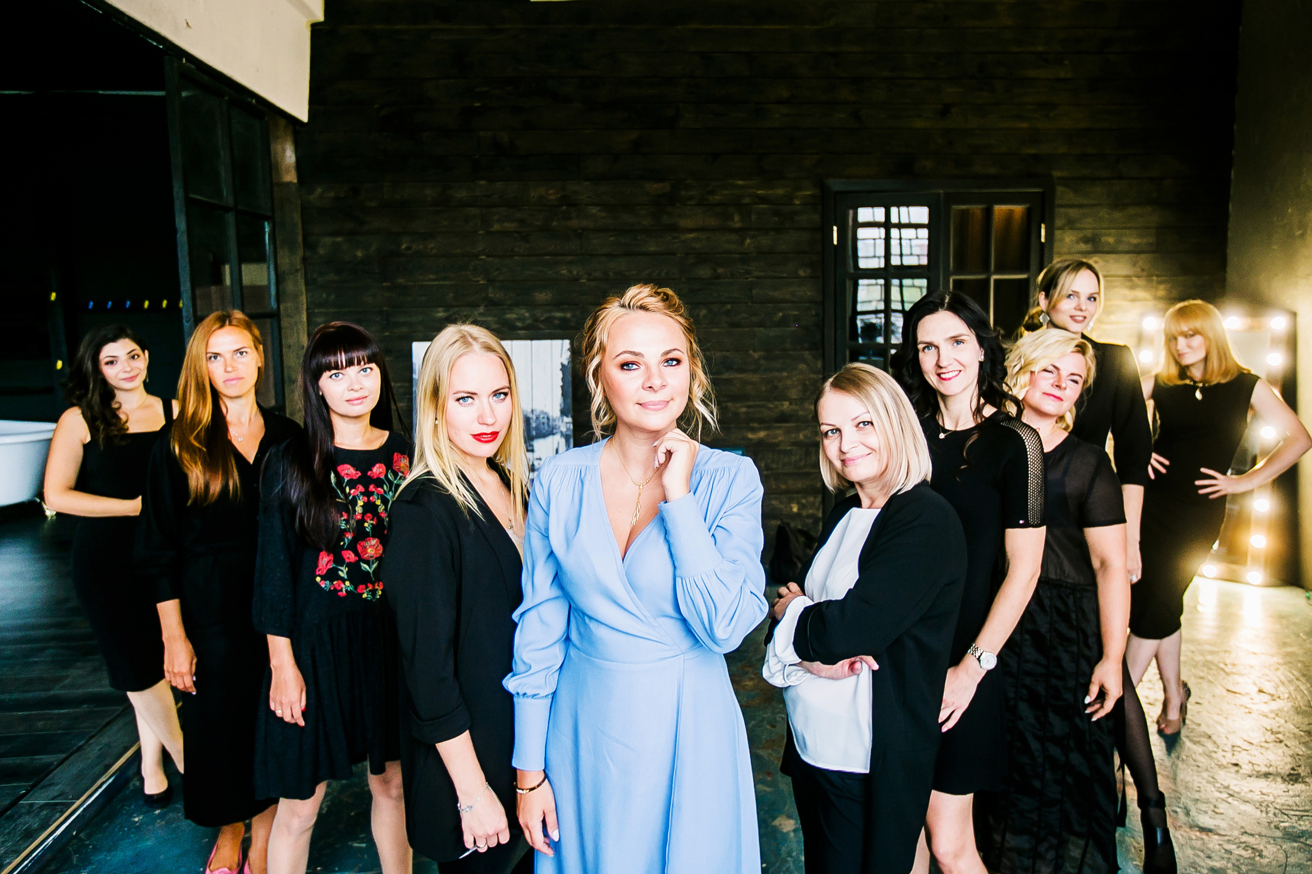 Елена. День рождения с милыми подругами. Фотограф Полина Егорова город Тюмень