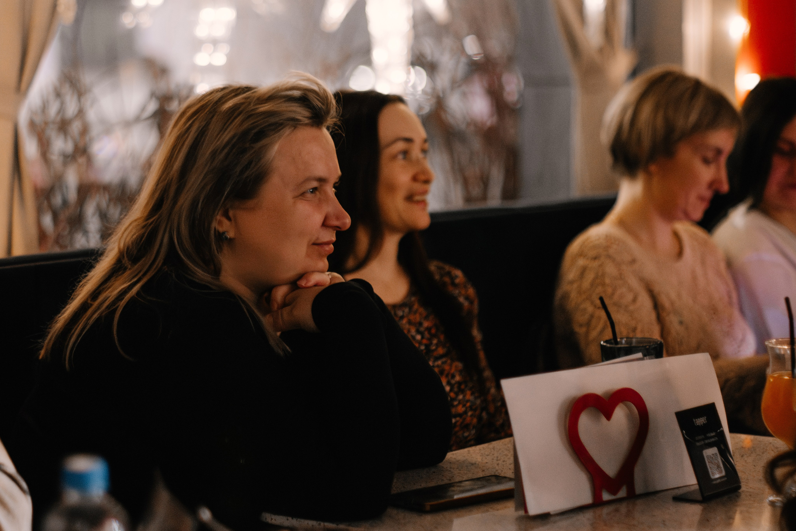 StandUp с Наташей Красновой. 1 апреля в Sketch. Фотограф в Челябинске Любовь Денисенко