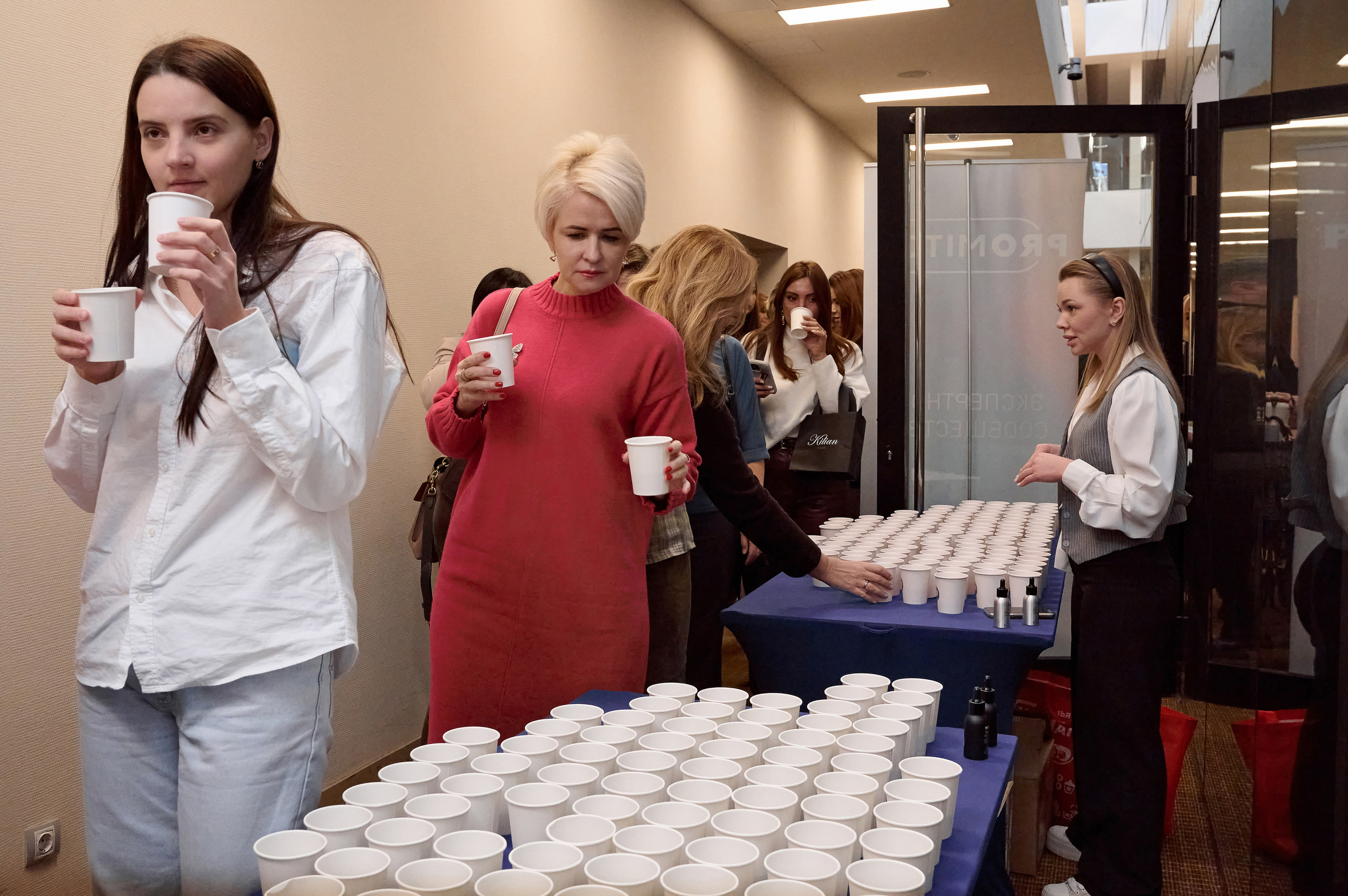 Фотосъемка конференций в Самаре. Фотосъемка для бизнеса. Фотограф в Самаре Евгения Кутоманова. Индивидуальные, имиджевые и свадебные фотосессии