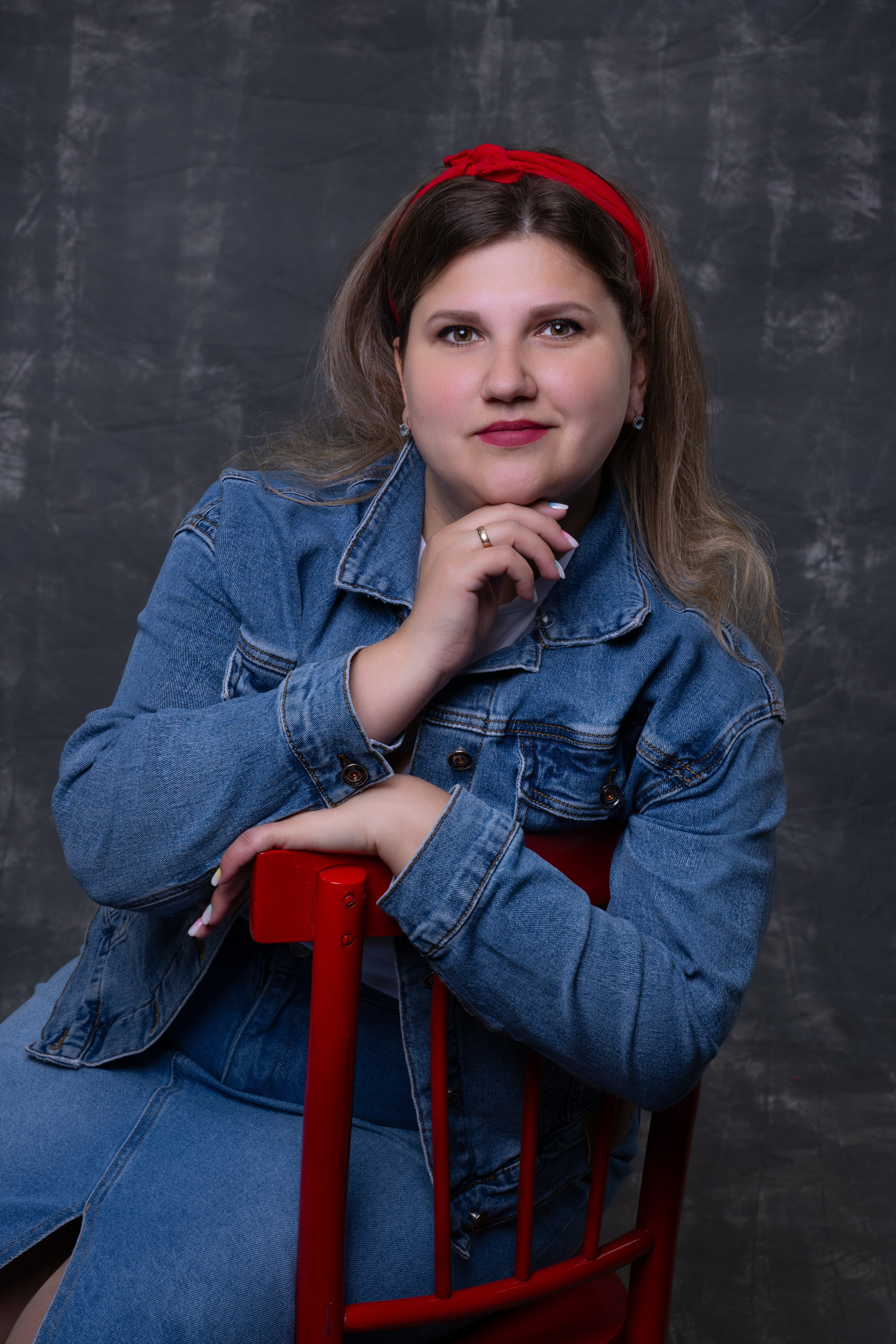 Студийные женские портреты. Главная