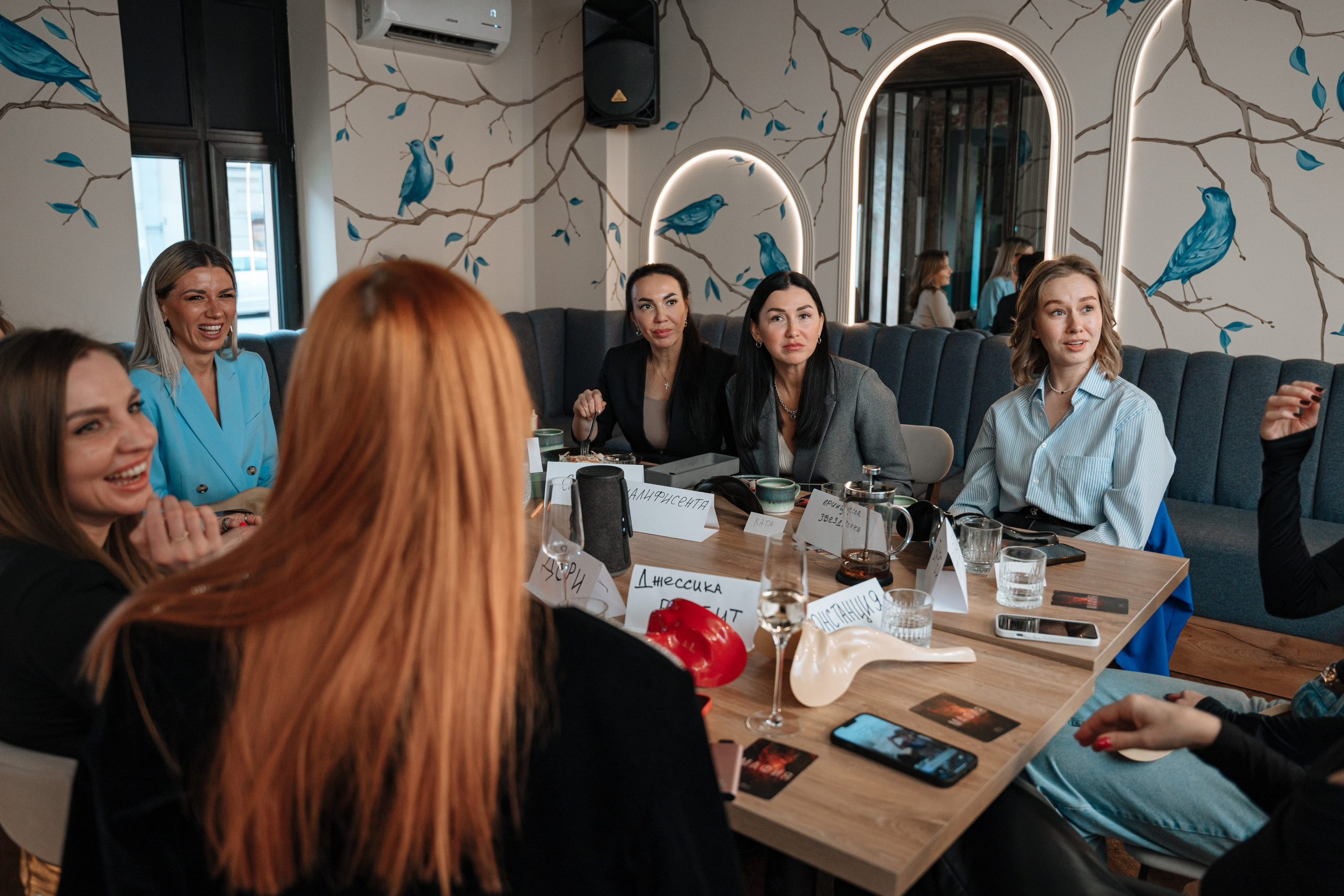 Мафия. Бар FINCH. ЖЕНСКИЙ КЛУБ LAXMI. Портретный фотограф в Санкт-Петербурге Дмитриева Наталия