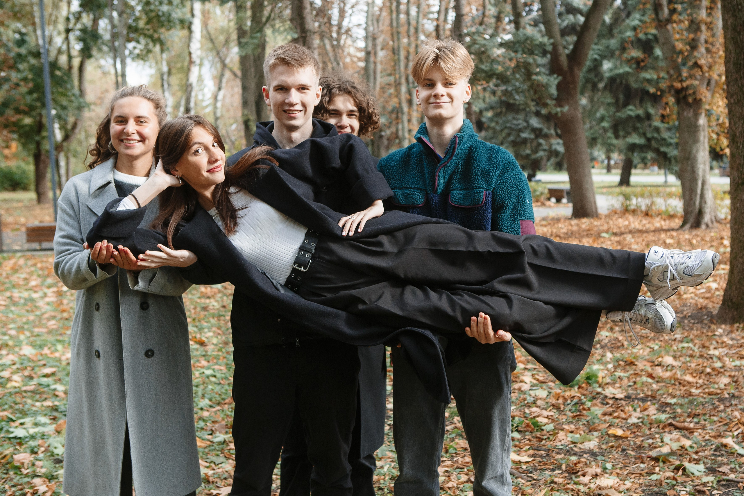 Осень Гимназия 12 11 А 2023. Свадебный и портретный Фотограф в Липецке Дмитрий Котюков