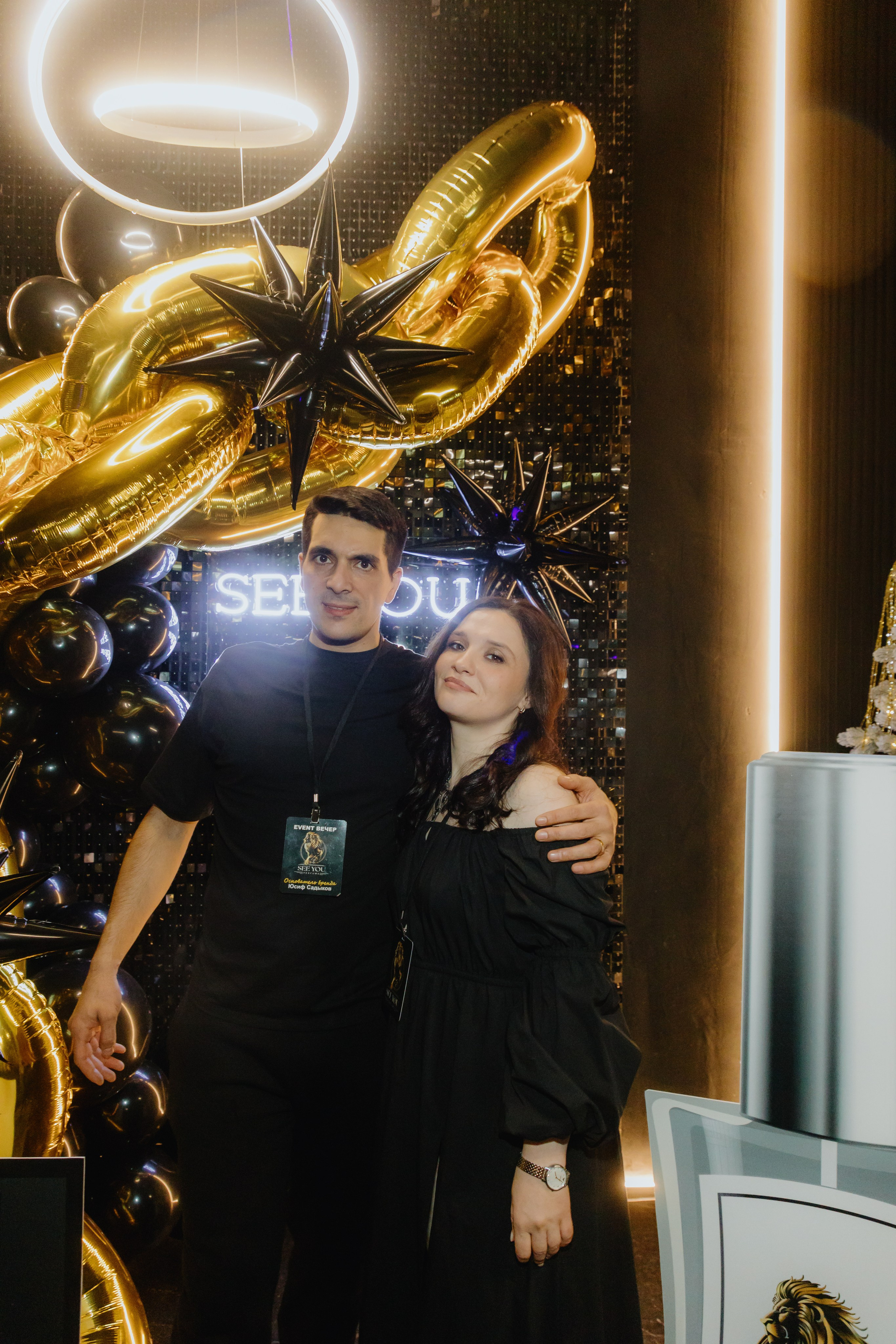 See `You Perfume. Фотограф в Москве и Санкт-Петербурге Дарина