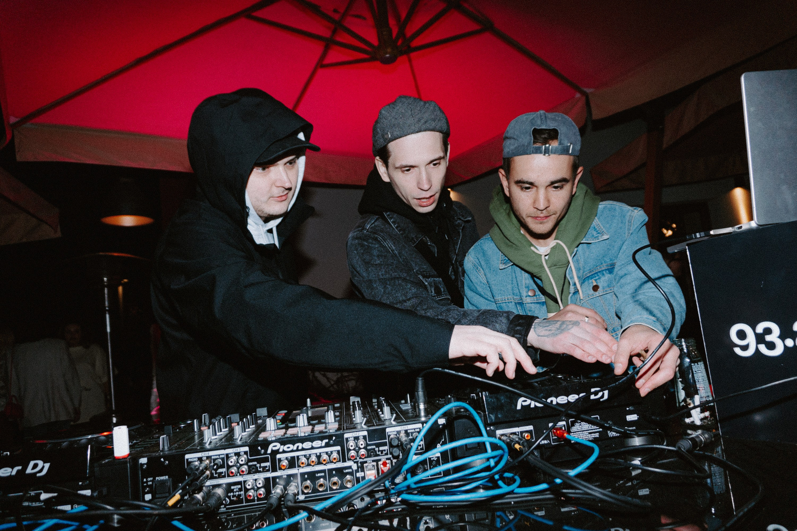 SUPERMETALL x NASHUME x RADIO GREENHOUSE. Фотограф первого впечатления