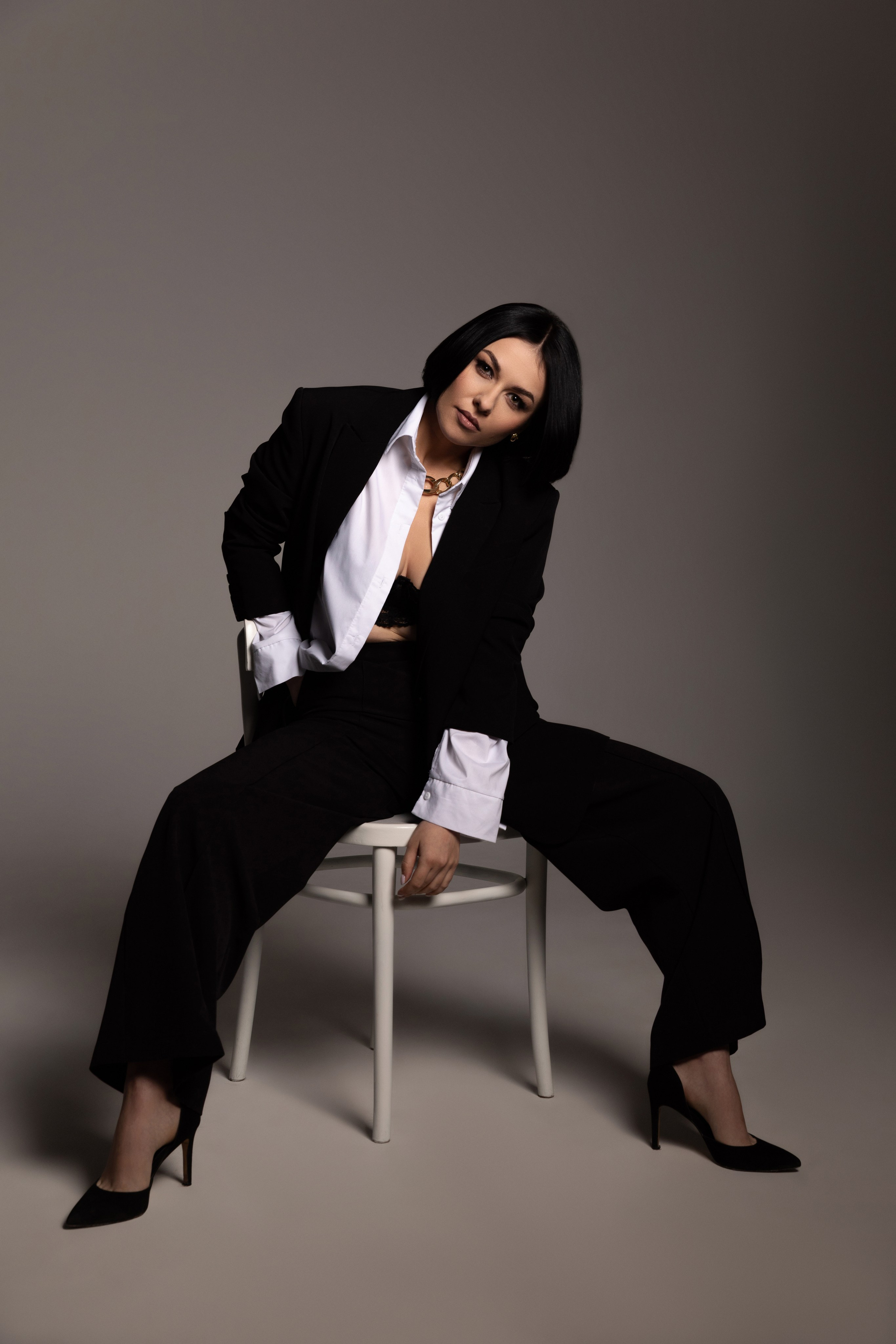 Юлия. Фотограф Мария Щеголькова. Чувственный женский портрет