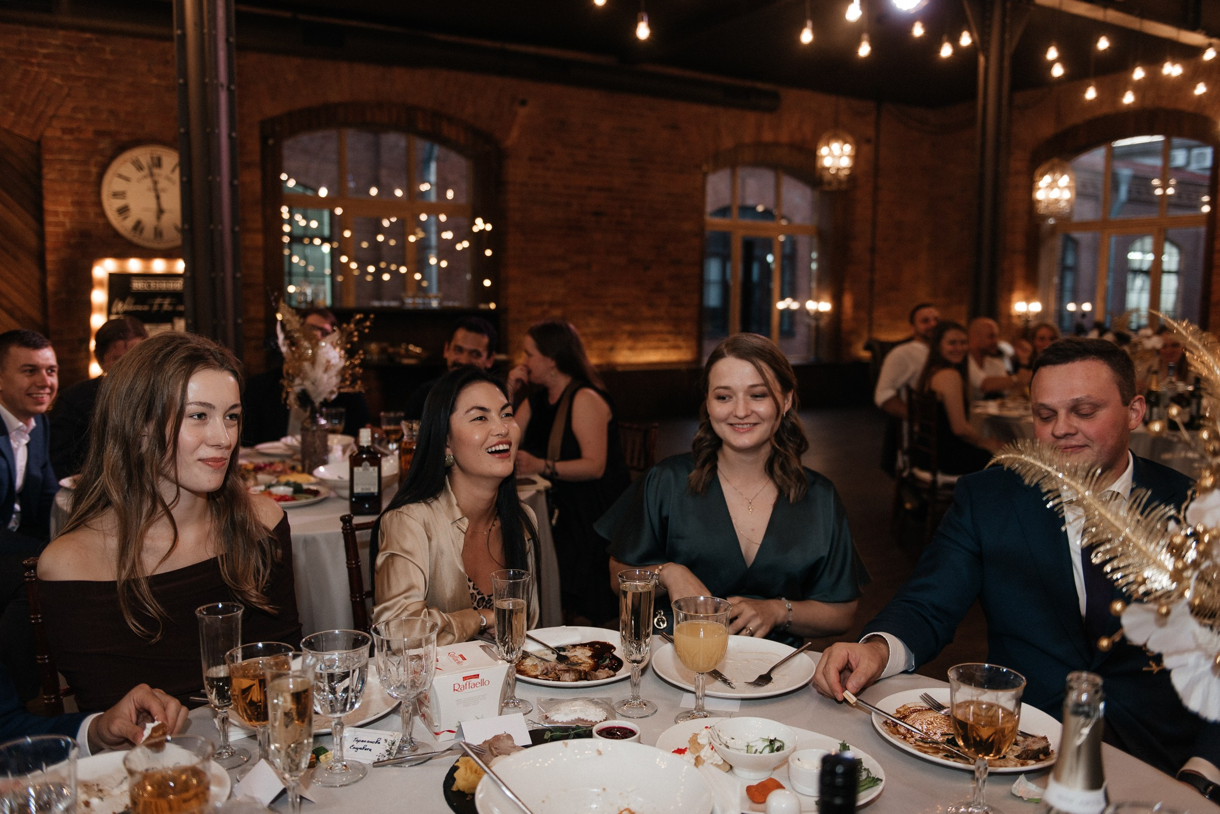 свадебный банкет в Весеннем Лофте