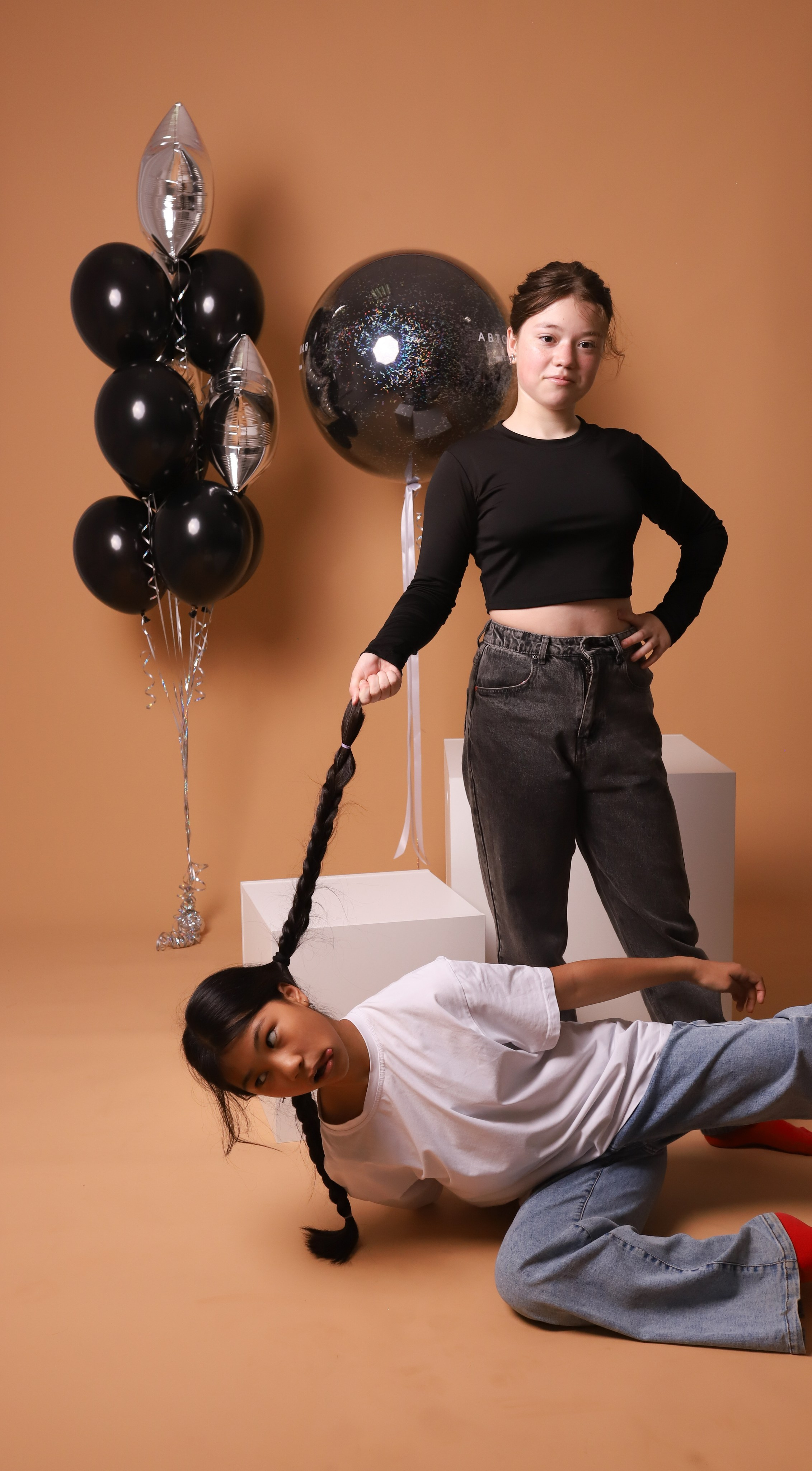 Детки — сладкие конфетки. Автопортретная