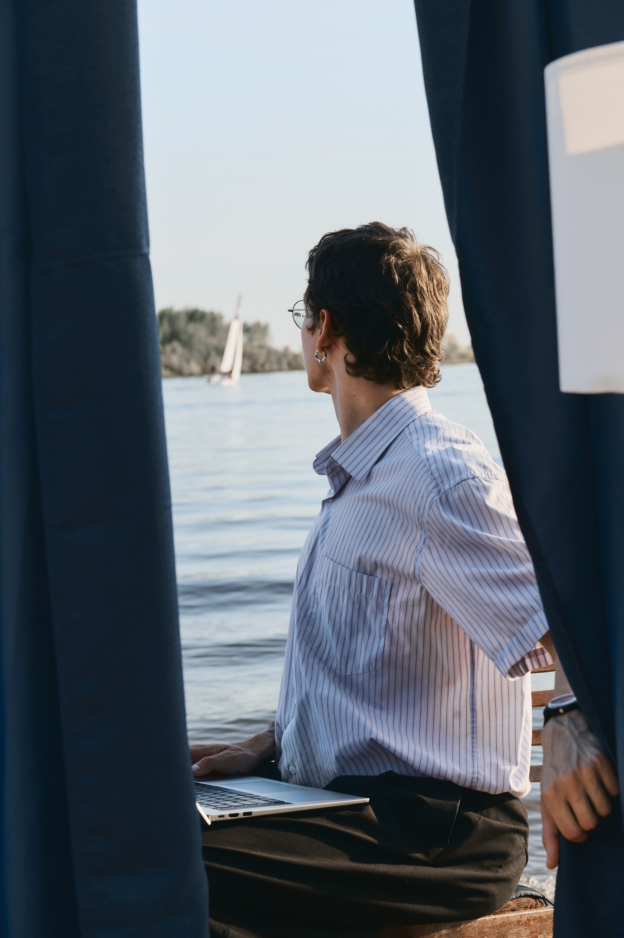 Смотрю на солнце. Коммерческий фотограф в Казани Ксения Добролюбова