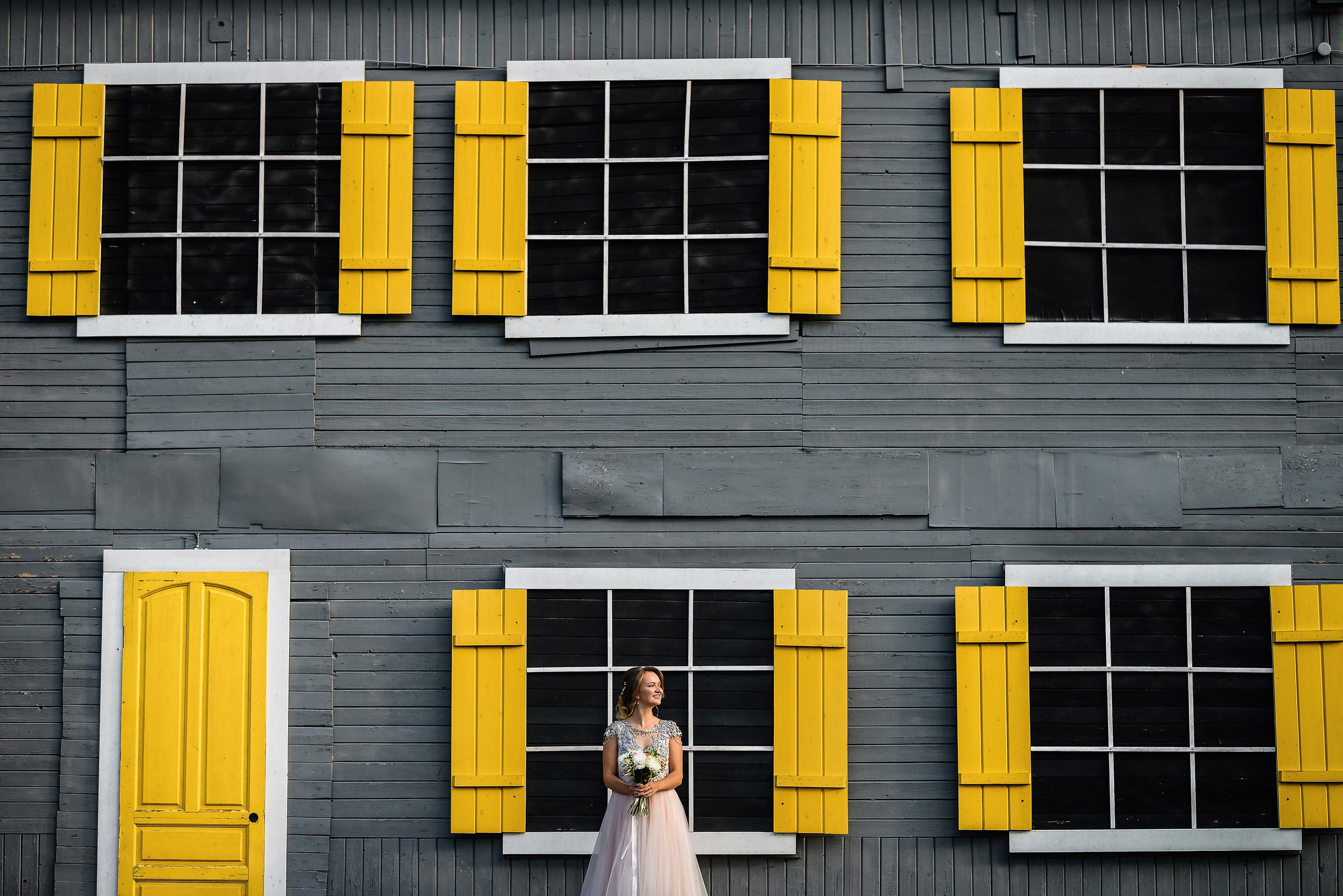 💐 Радик и Яна — душевная загородная свадьба в Villatic | Теплые фото под Красноярском. 📸 Свадебный и семейный фотограф в Красноярске Тихомиров Евгений | 17 лет опыта | 800+ свадеб