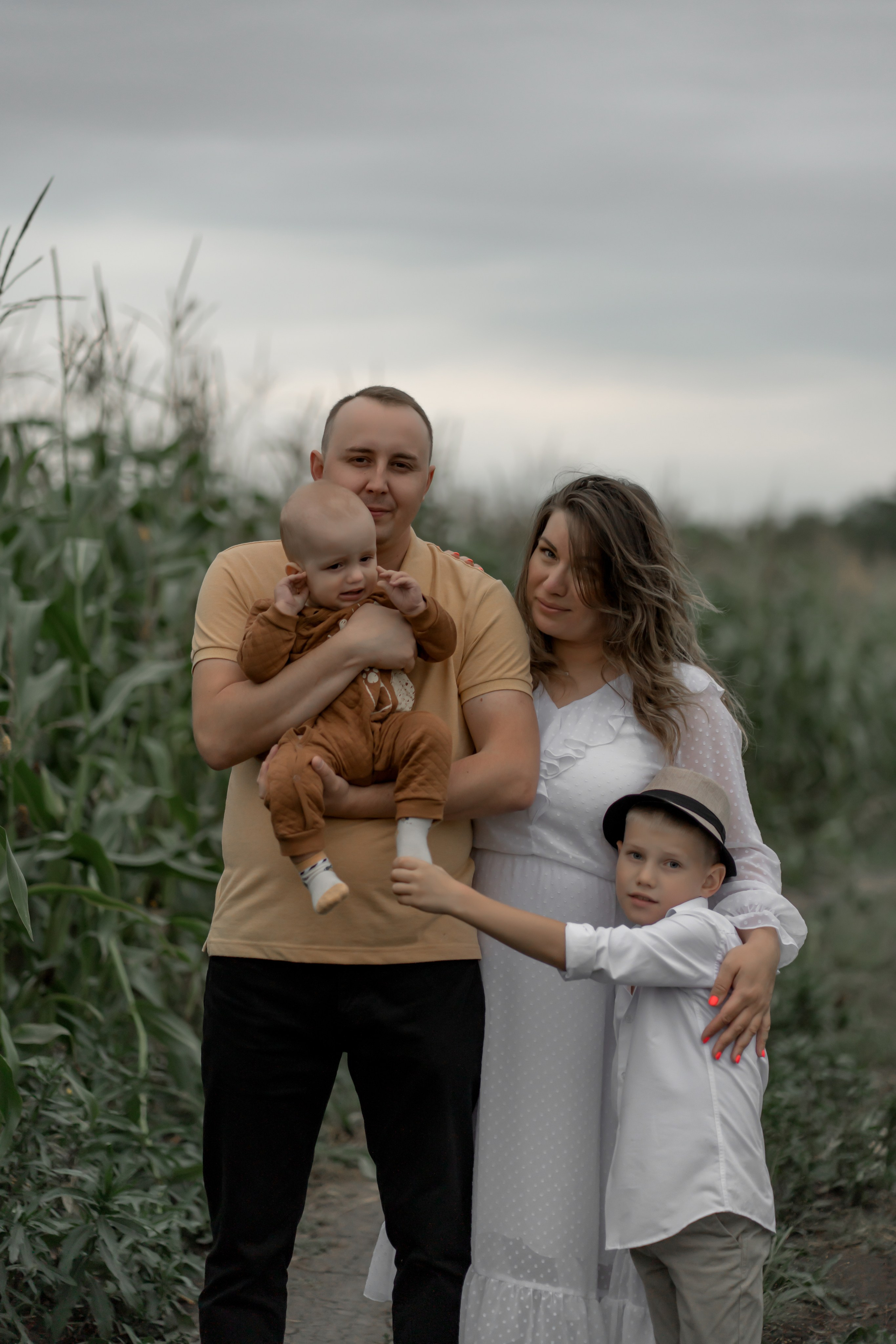 Прогулка в кукурузе. Фотограф в Красноярске. Юлия Чаушанская