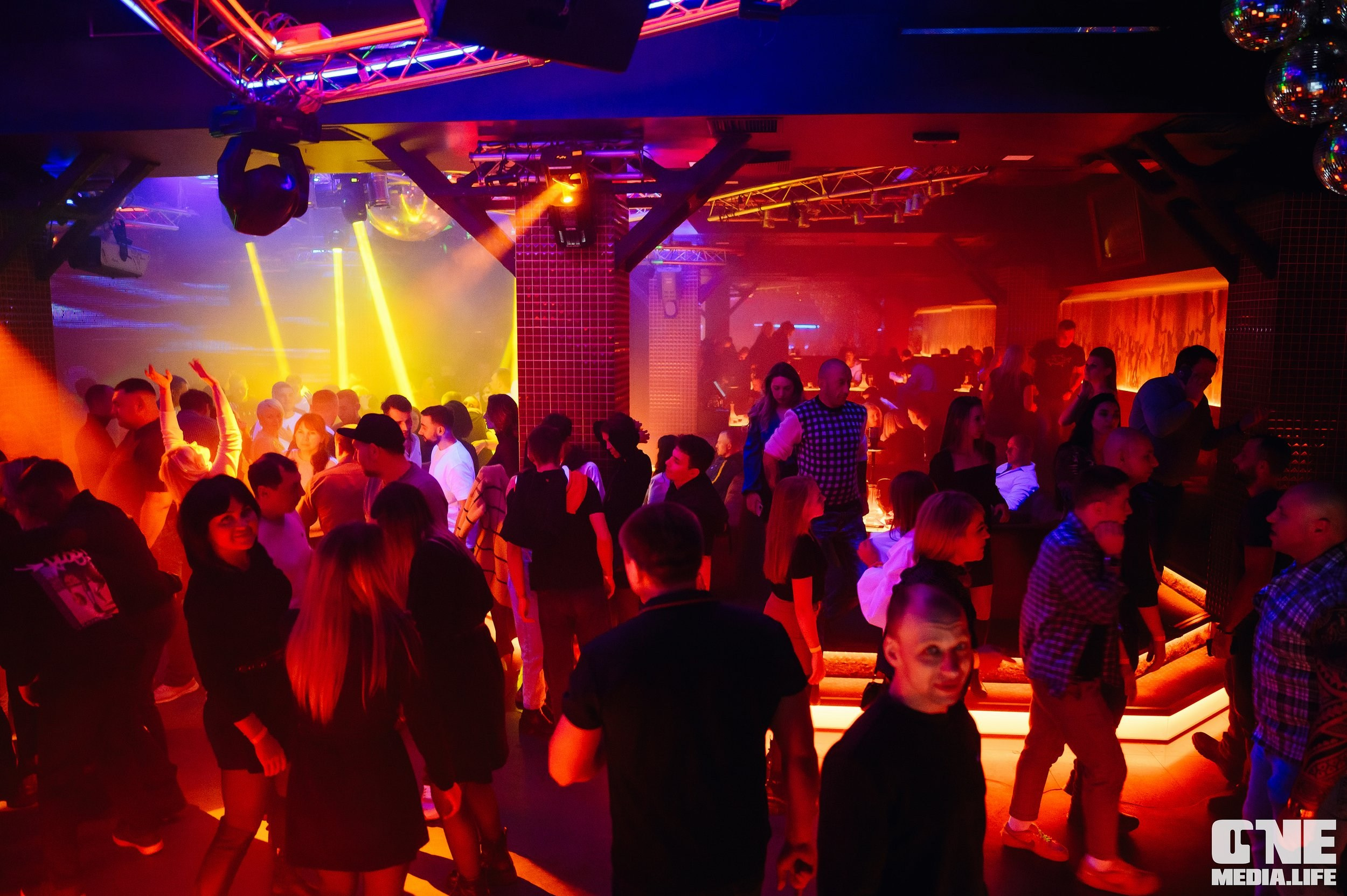 Фоторепортаж из РК Планета. One Media Life: фоторепортажи, фотоотчеты с мероприятий и заведений