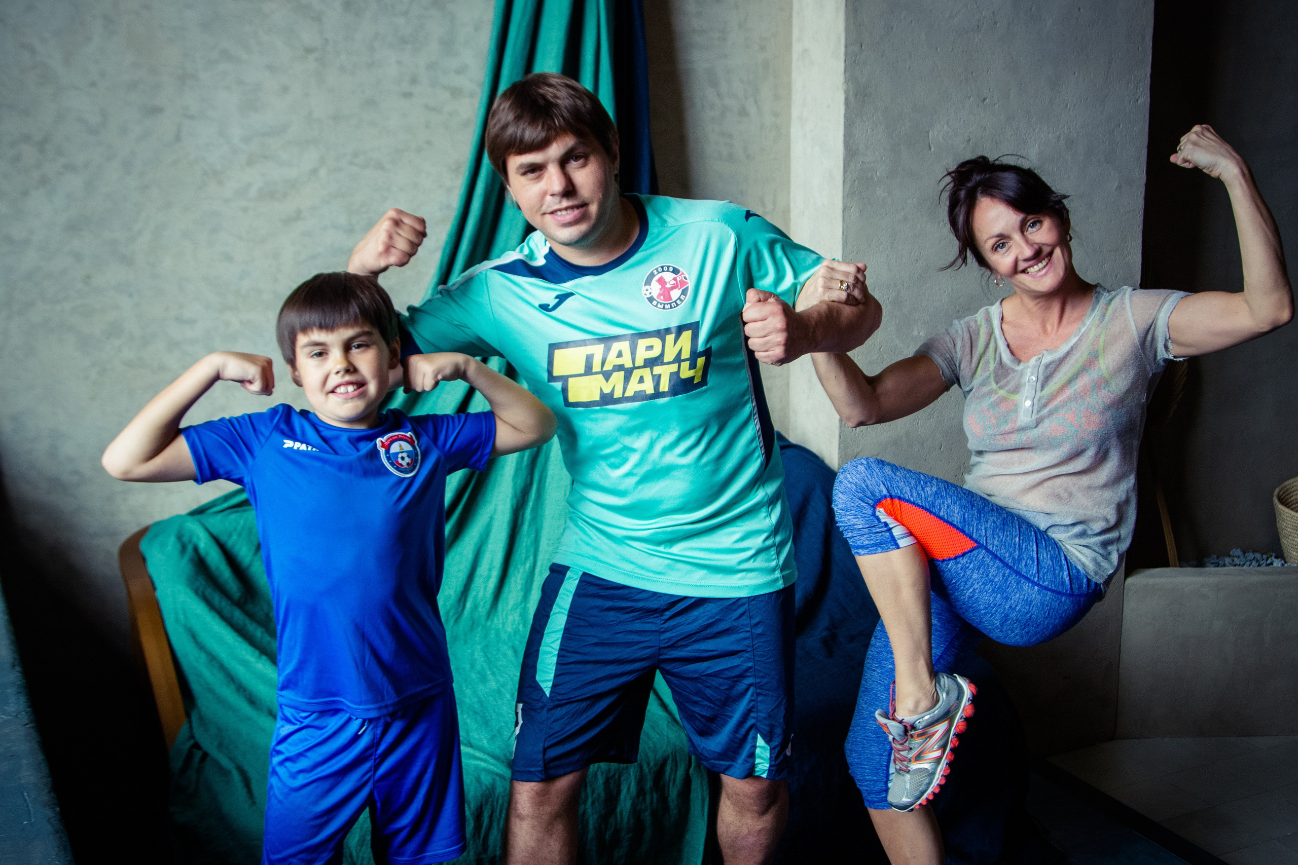 Семейная студийная фотосессия. Свадебный и семейный фотограф в Москве и Подмосковье Лариса Козлова