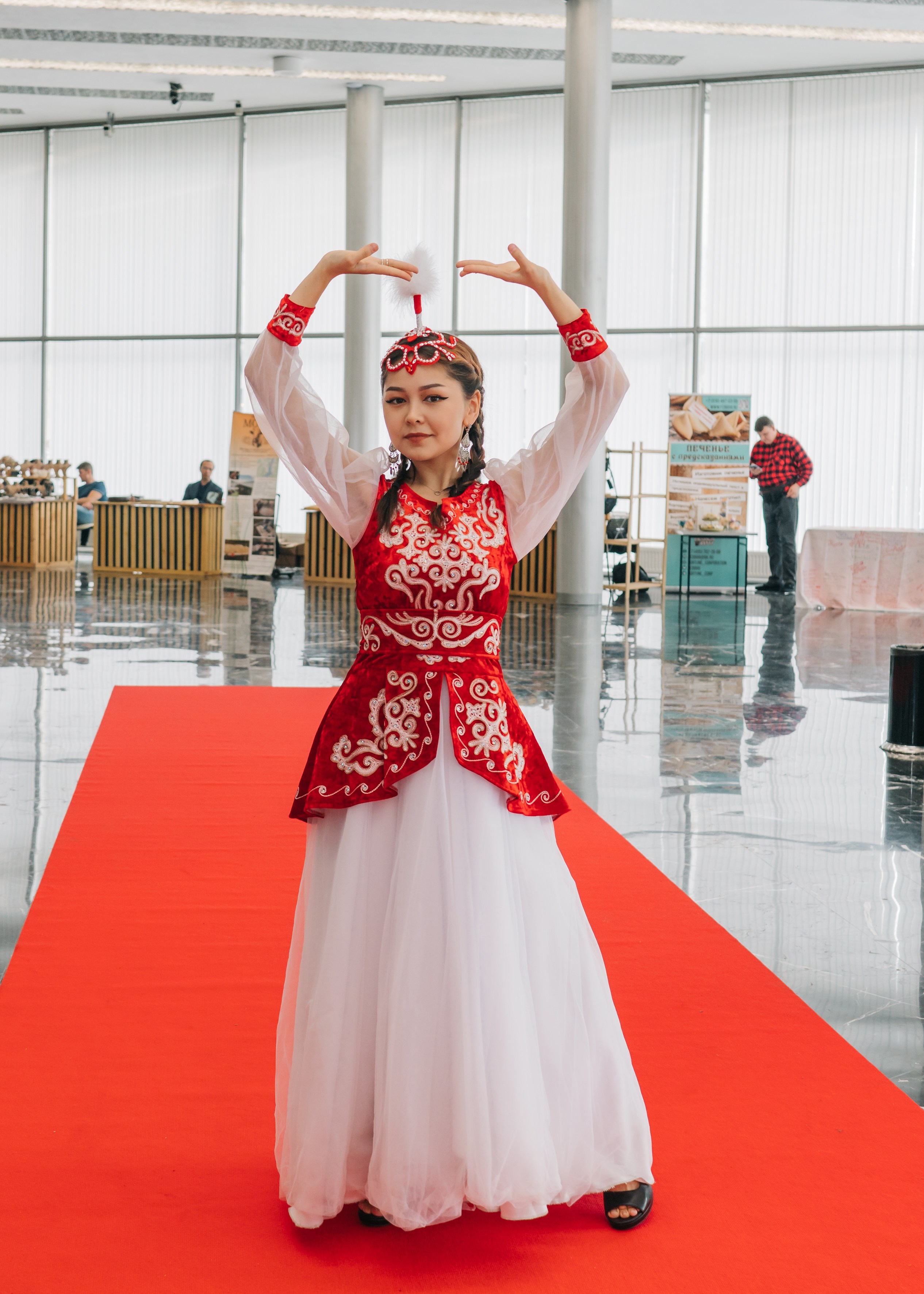 Международный проект «Наш Мир». Женский фотограф в Москве Анастасия Сидорова