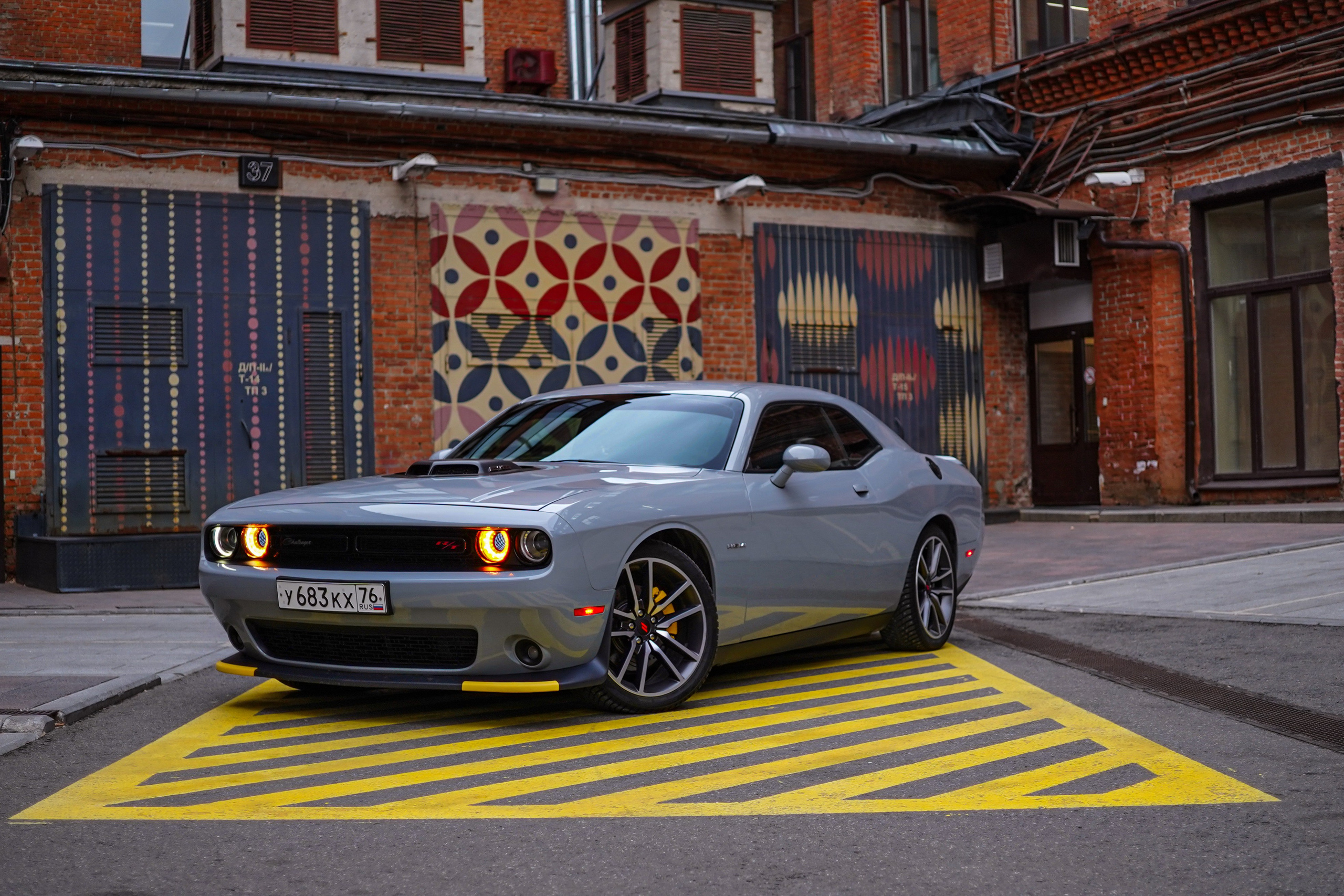 Dodge Challenger Shaker. Автомобильный фотограф Шакая Кирилл