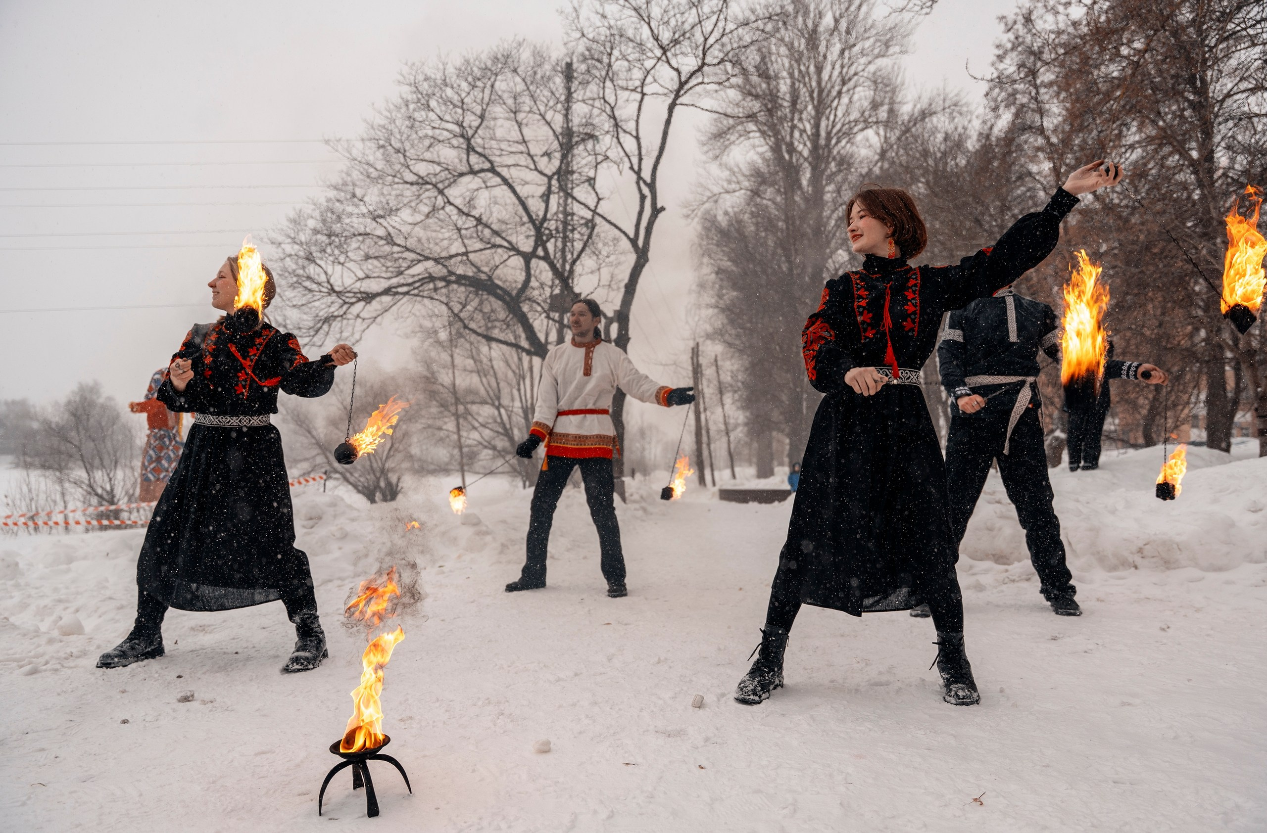 Фаер-Шоу. Главная