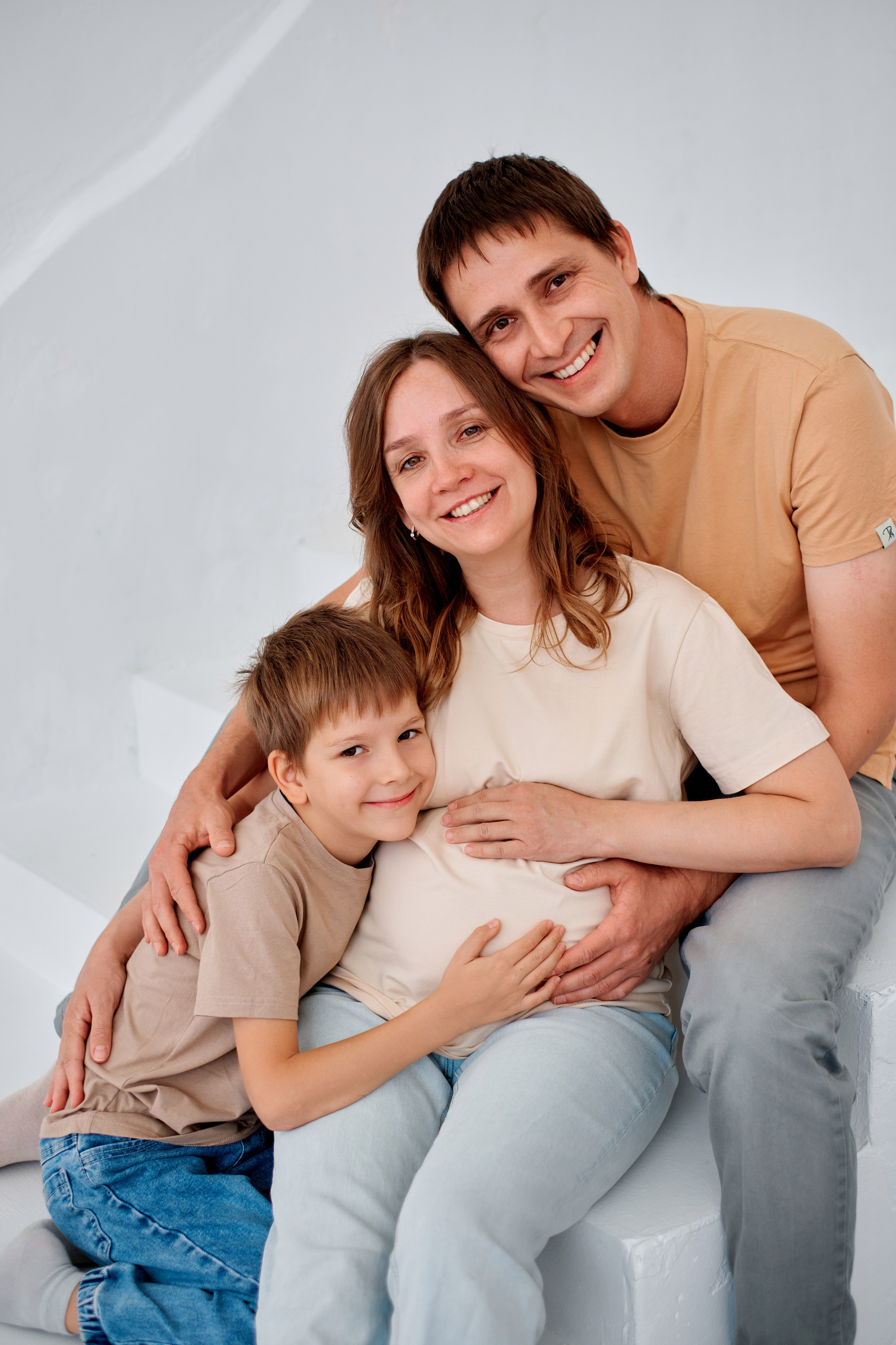 Семейная фотосессия. Студия Luch. Фотограф Таганрог Анна Трайжон