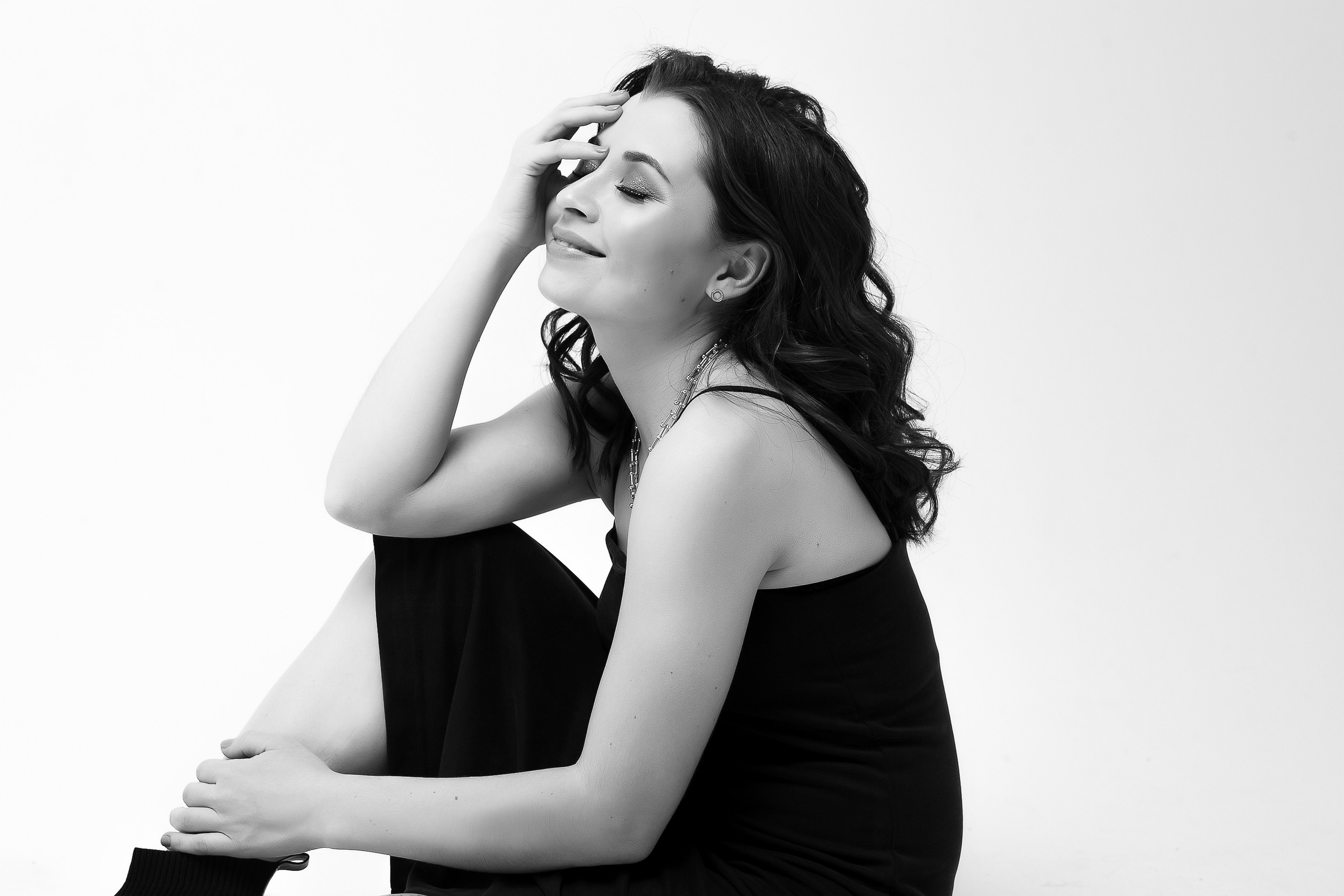 Studio Women. Фотограф Нелля Кадикина