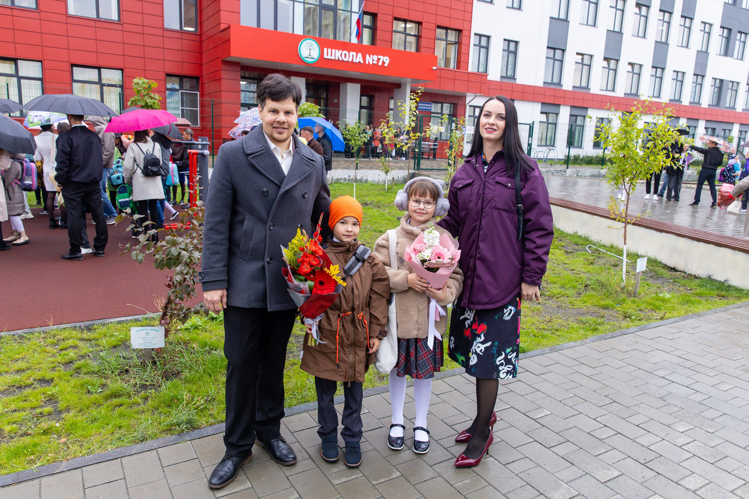 Фото и видео на выпускной в школе и детском саду. Свадебный, семейный видеограф и фотограф в Екатеринбурге Николай Рыков