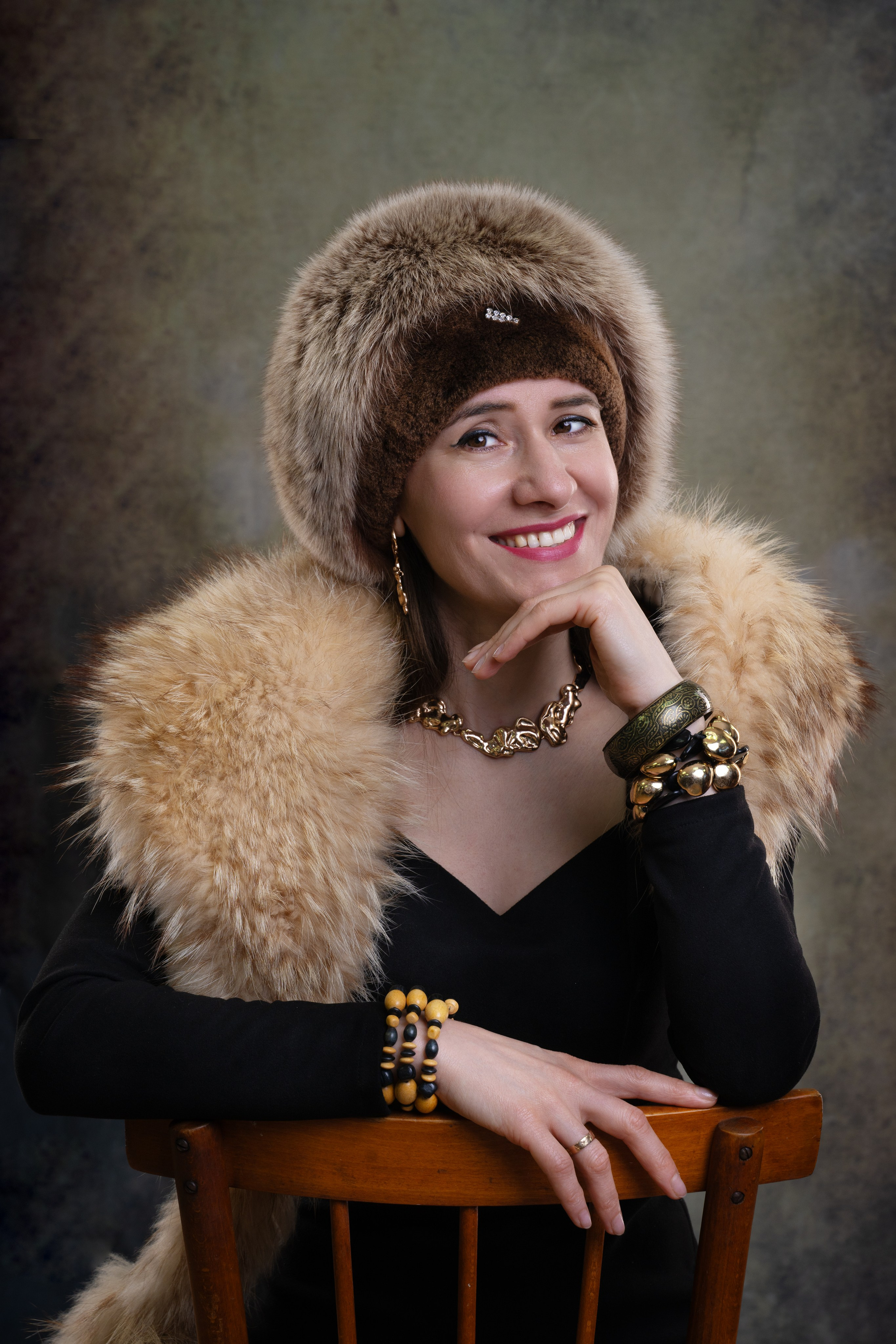 Студийные женские портреты. Главная