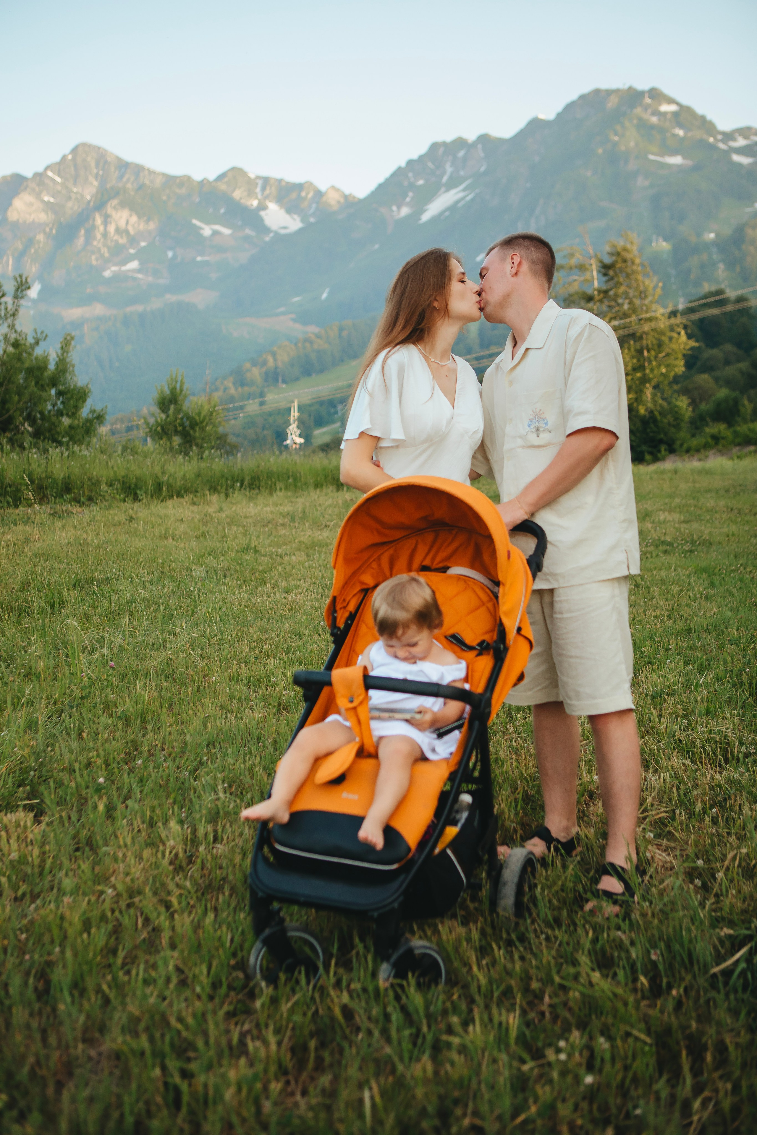 Рожденные улыбаться. Семейный и свадебный фотограф Сочи Адлер Сириус Красная поляна