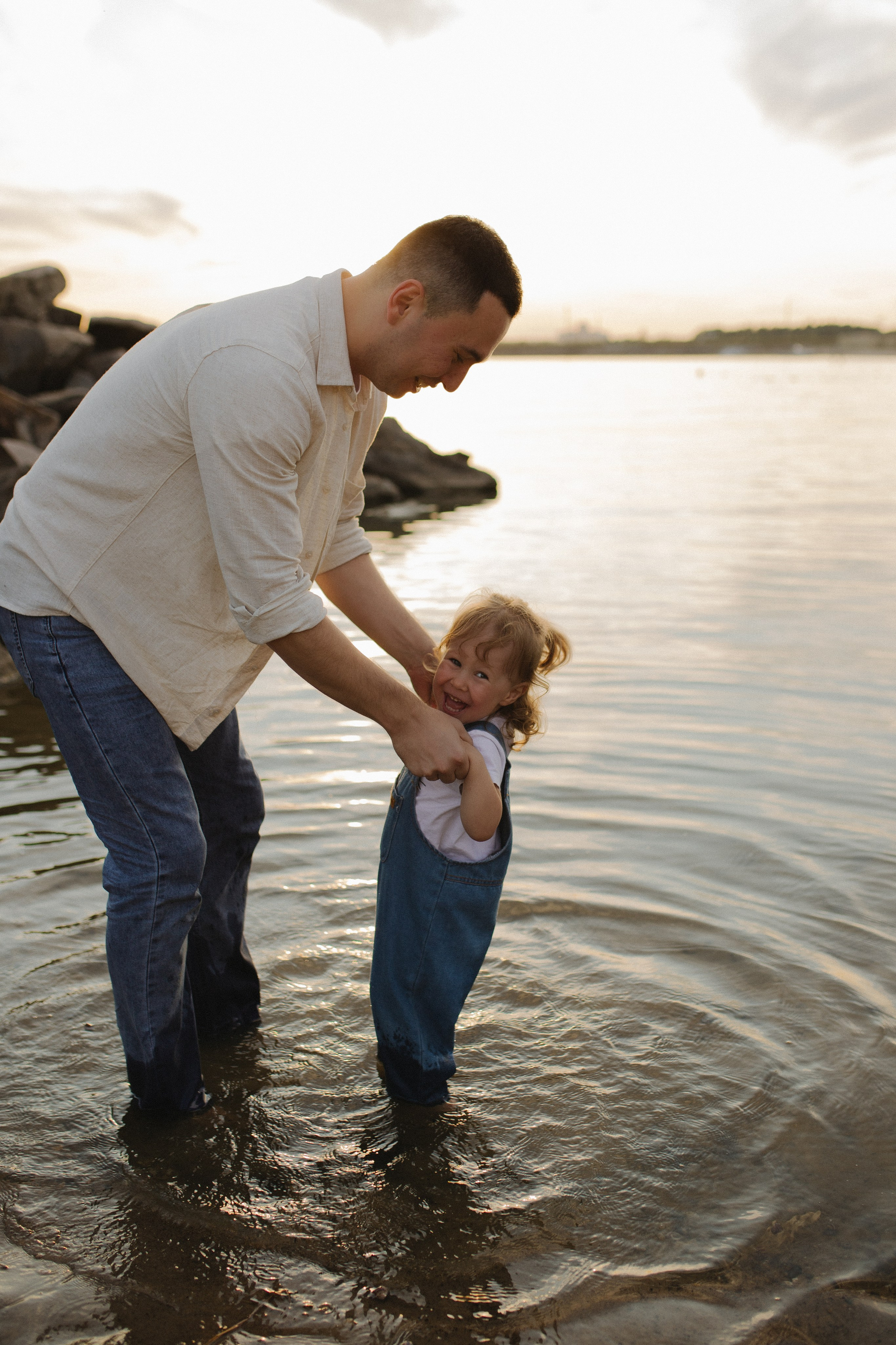 Олег, Вика и Ариша. Свадебный фотограф Новосибирск