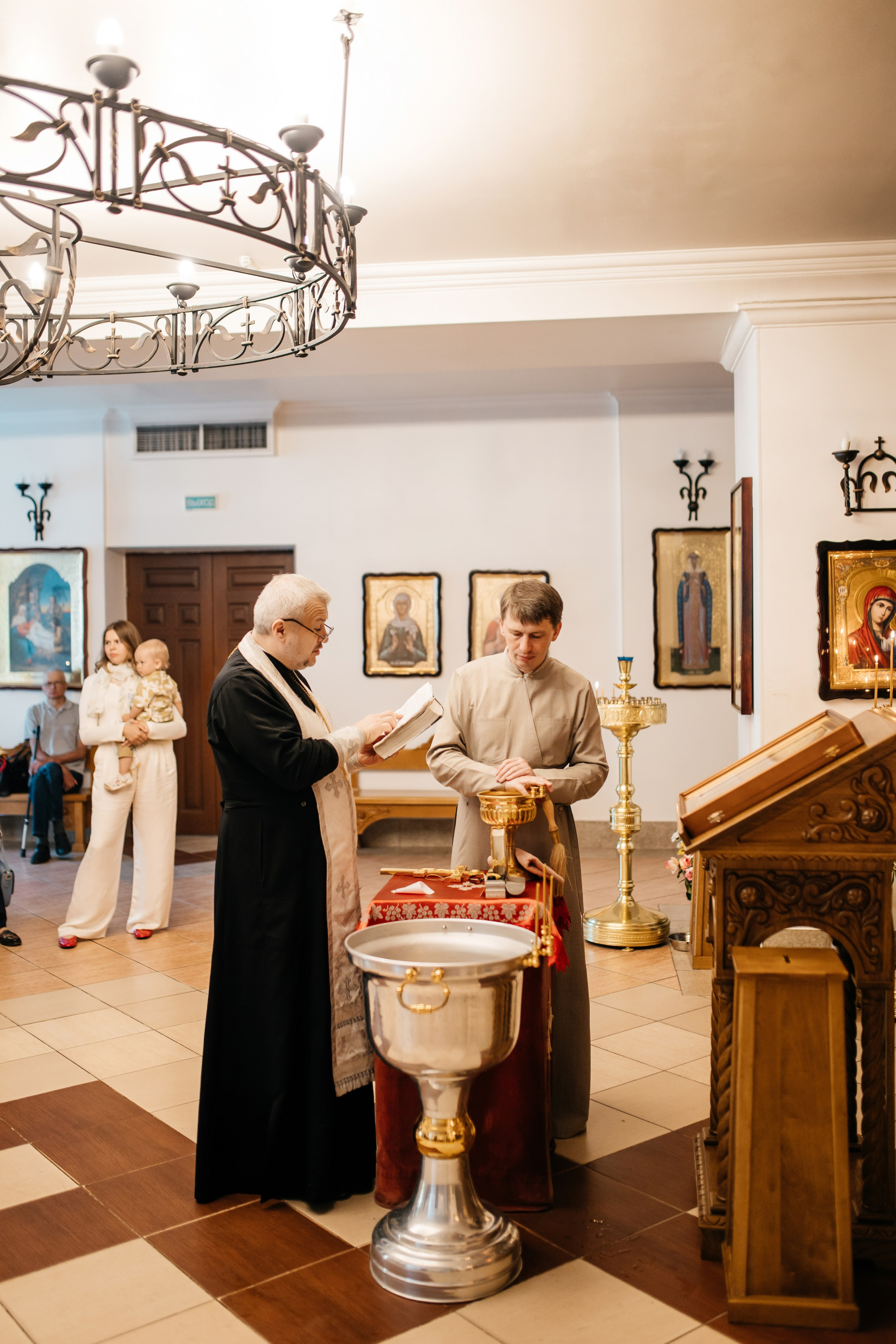 Крещение Андрея. Церковь Преображения Господня. Фотограф ВИКА МЕДУЗА