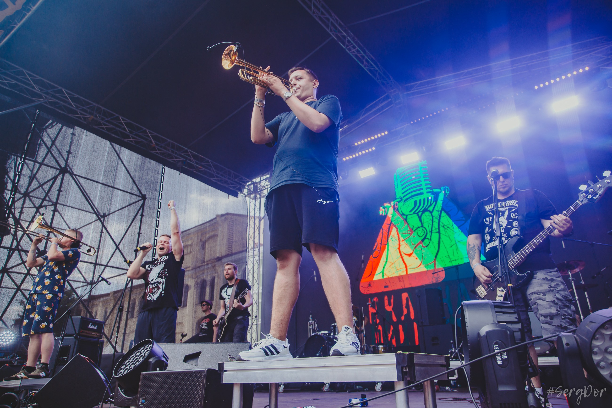 Включай Микрофон!, Панки в городе, антитлен, Двор Гостинки, Санкт-Петербург, 29.06.2024, SergDor, ПНХС, 29 июня 2024 года, #SergDor