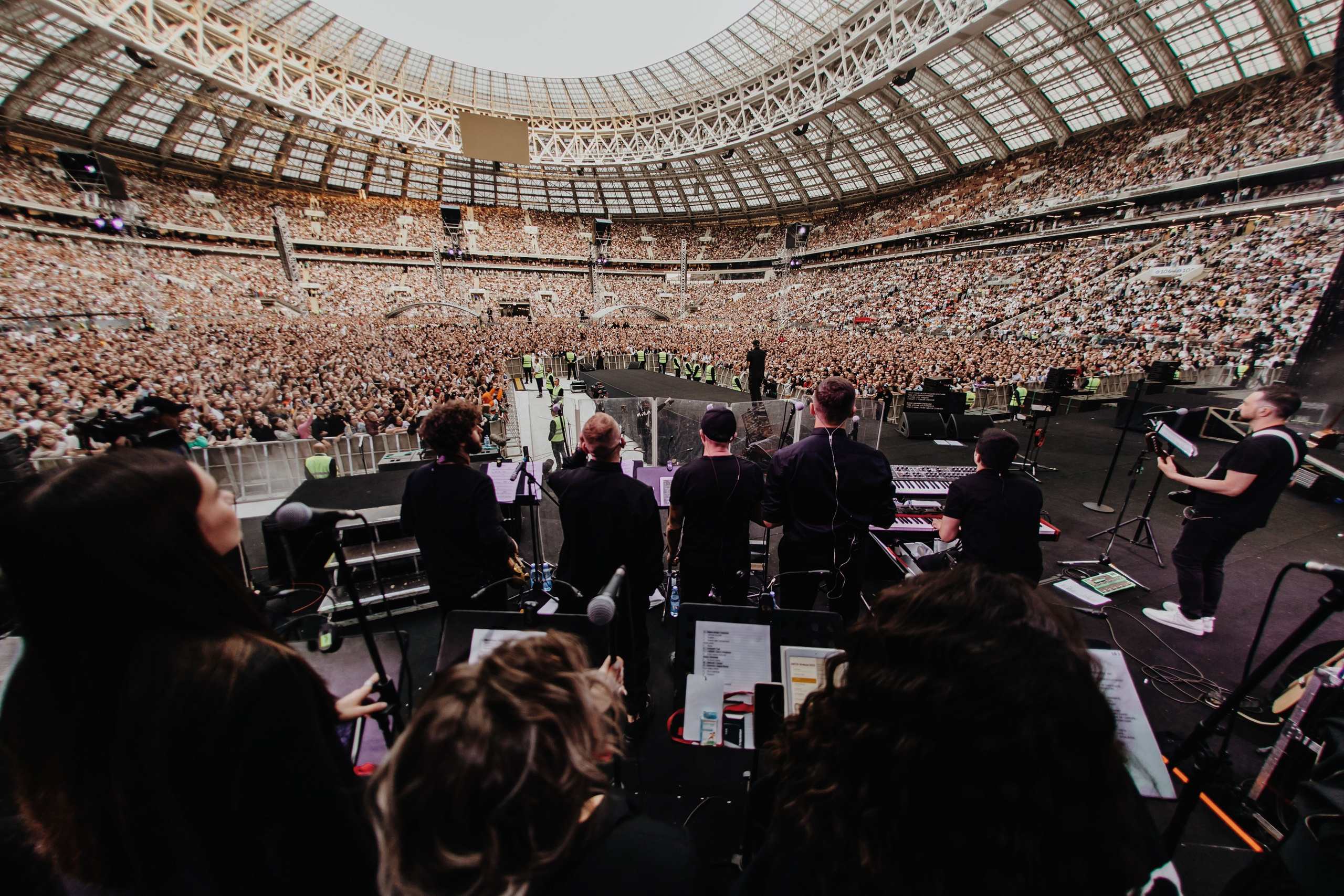 Виталий Кривцов  Музыкальный и концертный фотограф Фотосъёмка артистов, концертов и фестивалей Виталий Кривцов За кулисами музыки в кадре. Репортажный, event, концертный и backstage фотограф из Москвы Виталий Кривцов