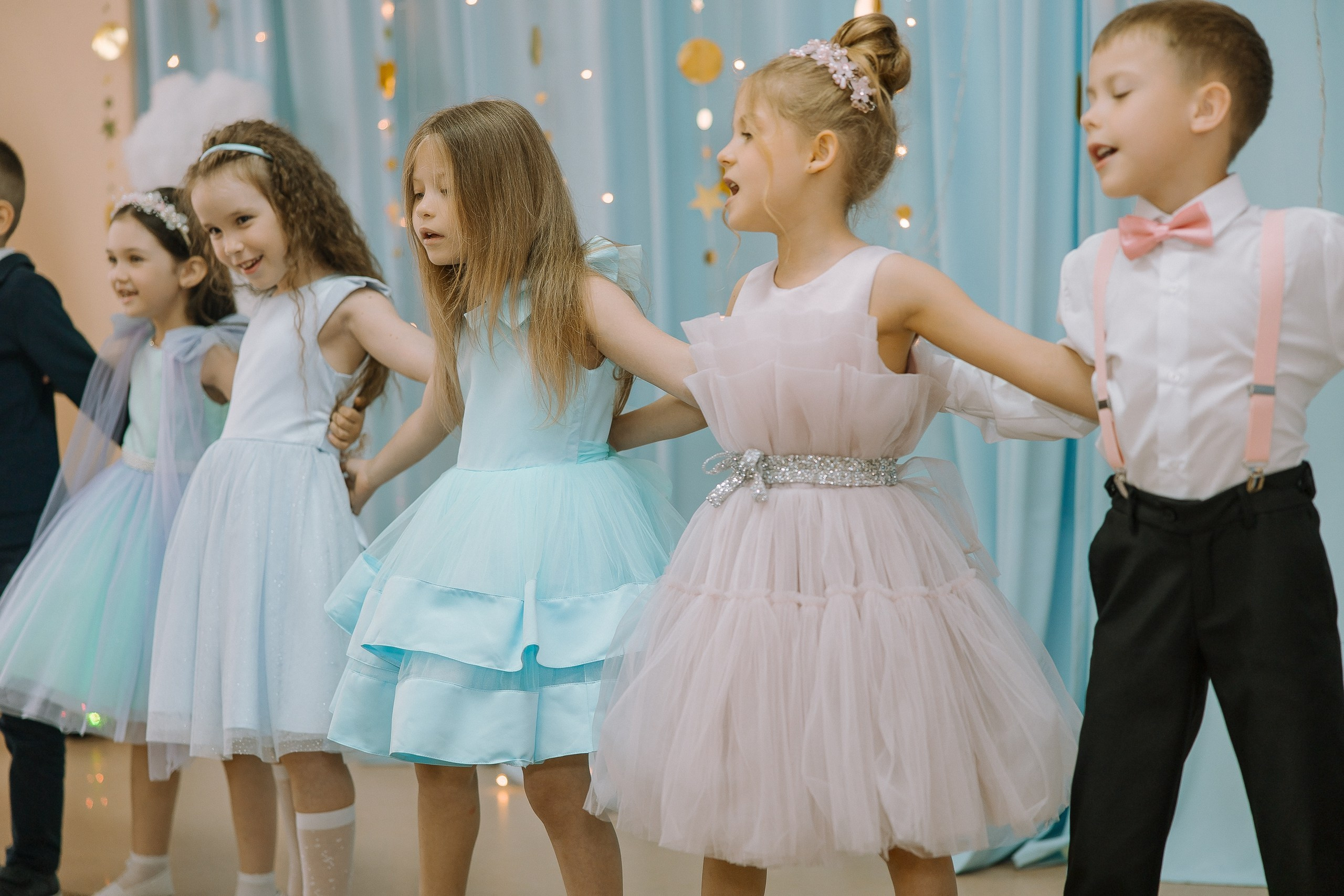 Выпускной в ДС -29. Выпускные альбомы Натальи Бутко: Новороссийск, Анапа, Геленджик