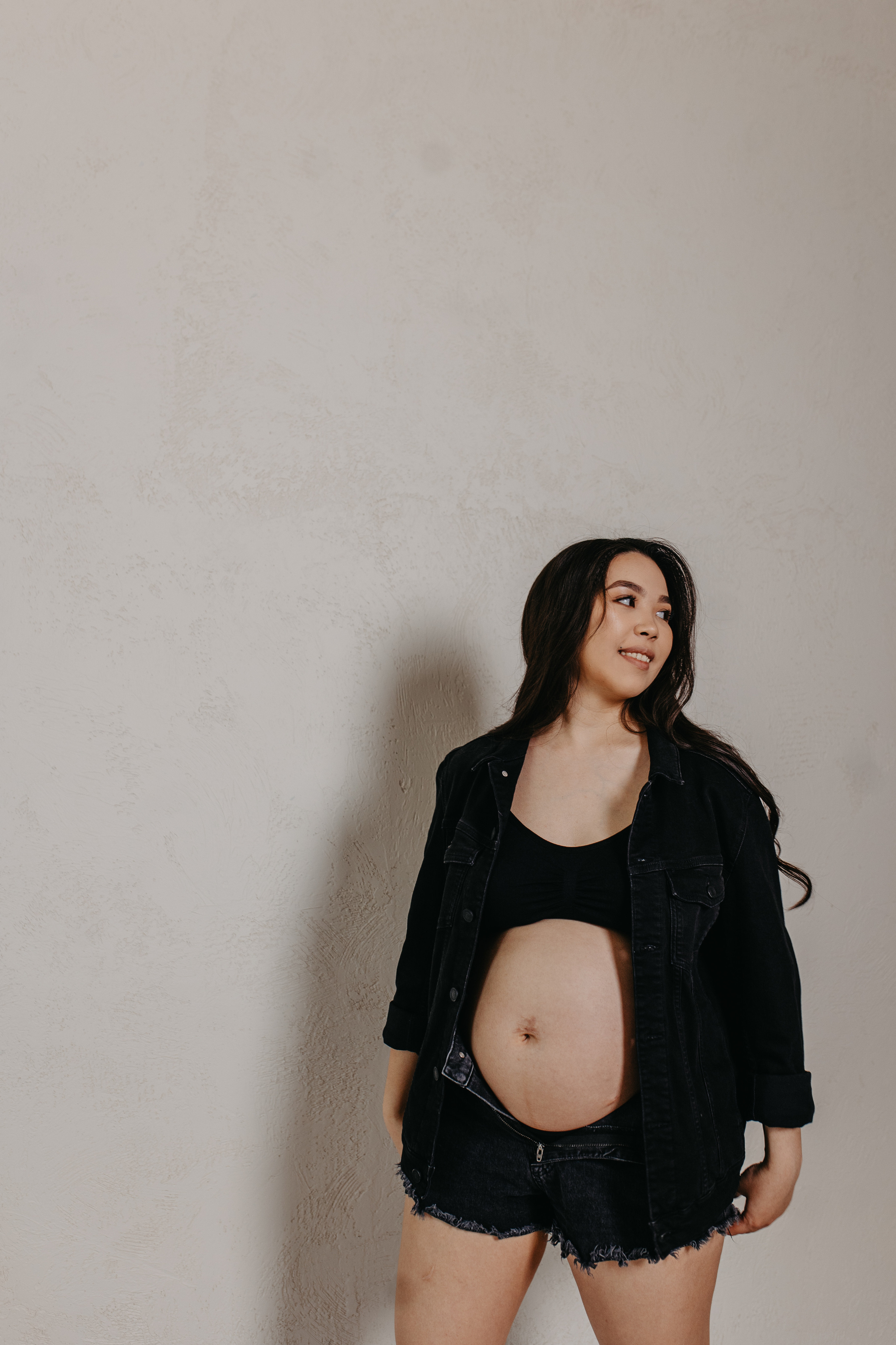 В ожидании Чуда. Свадебный и семейный фотограф в Алматы Laura Dosmann