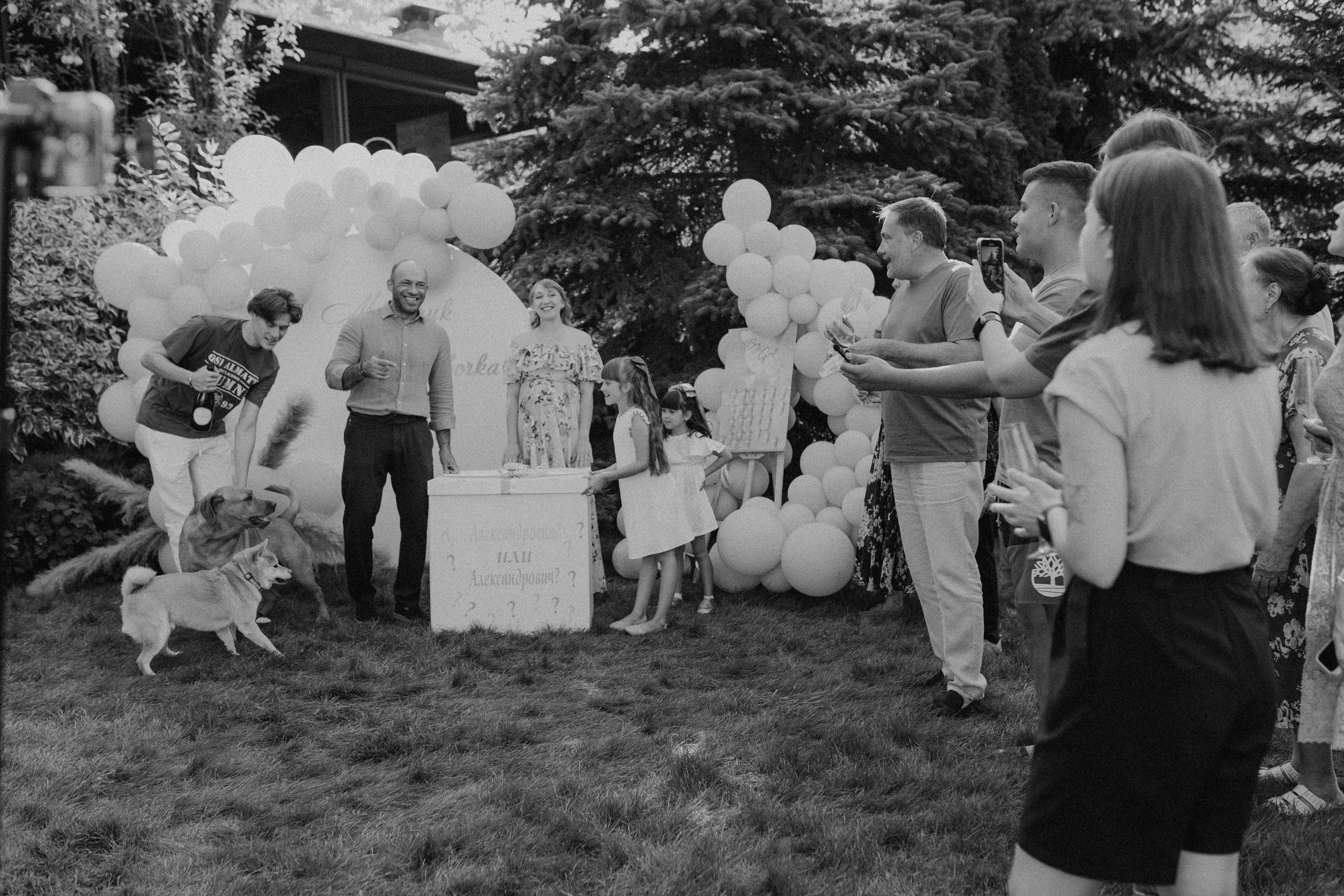 В ожидании Чуда. Свадебный и семейный фотограф в Алматы Laura Dosmann