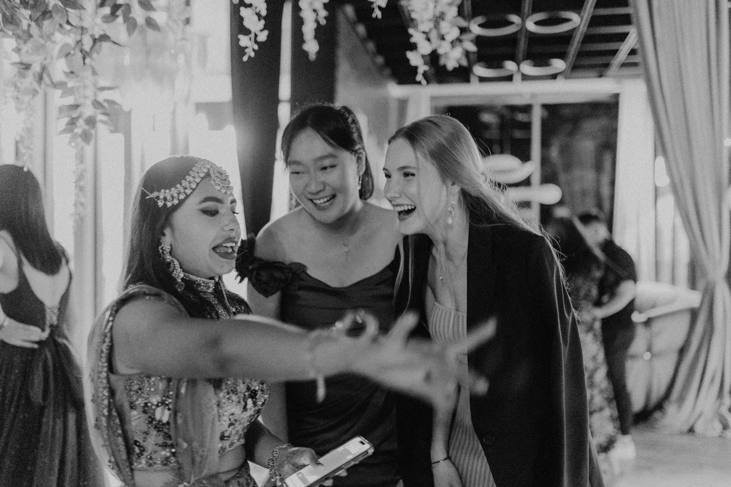 Репортаж. Свадебный и семейный фотограф в Алматы Laura Dosmann