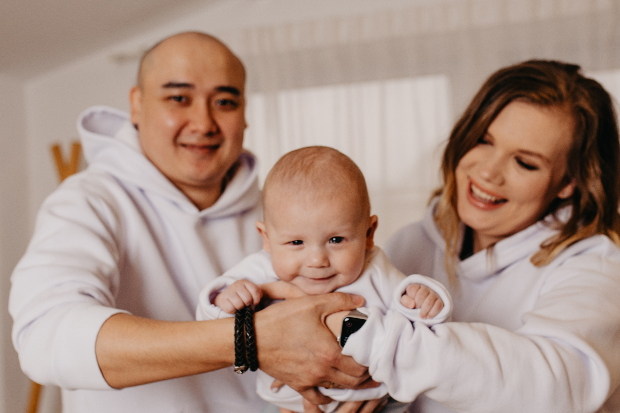 Семейные истории. Свадебный и семейный фотограф в Алматы Laura Dosmann