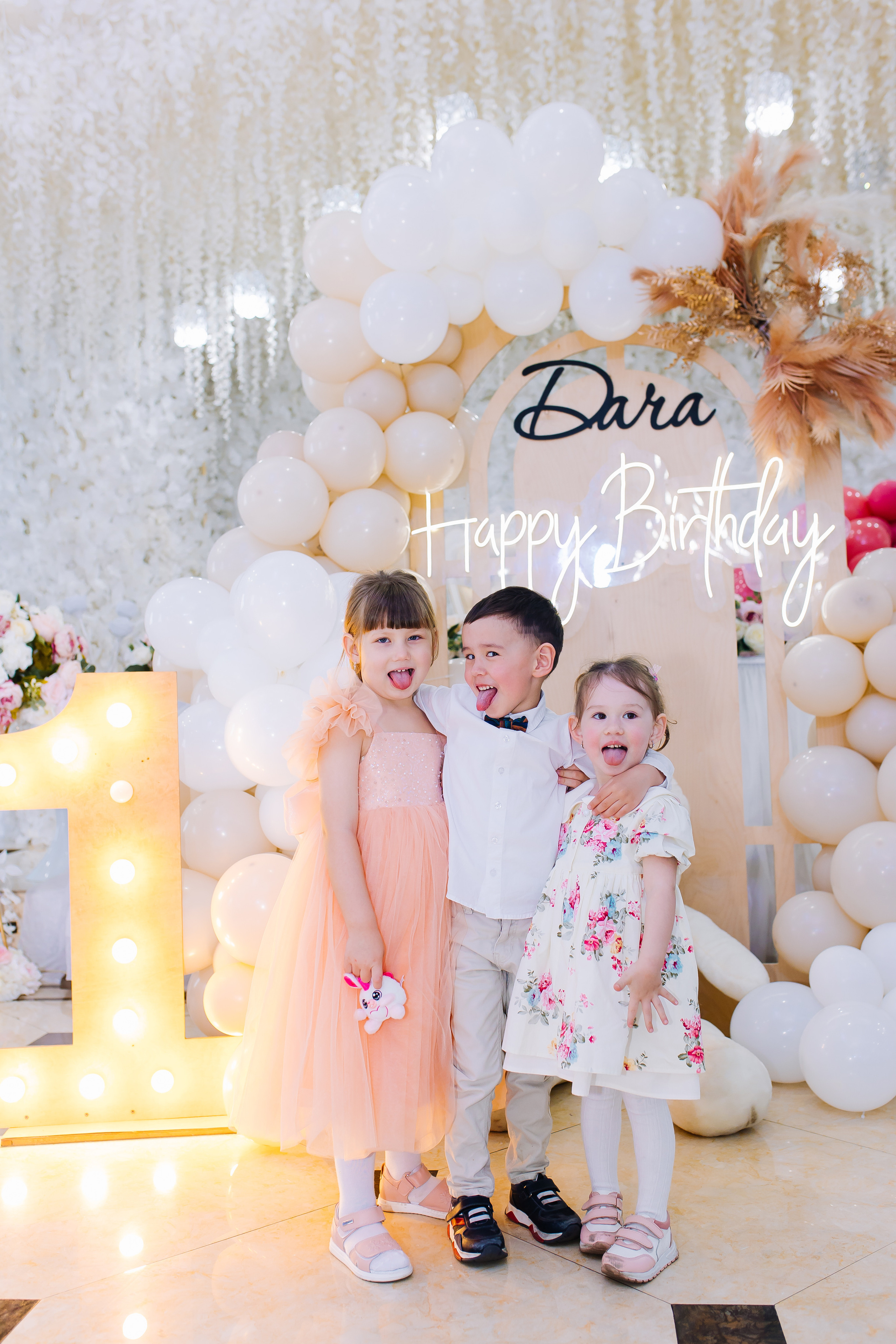 Репортаж. Свадебный и семейный фотограф в Алматы Laura Dosmann