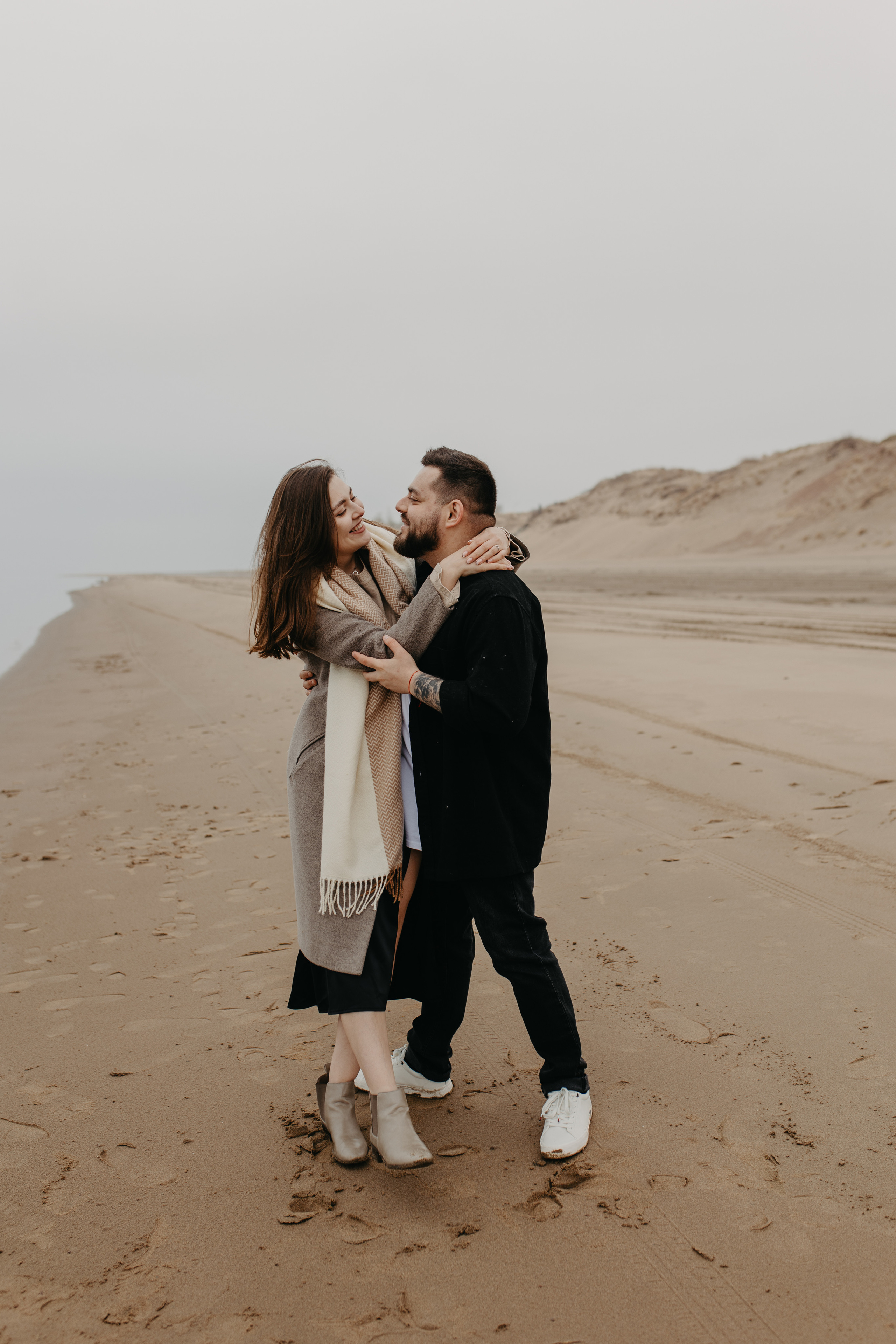 Love Story. Свадебный и семейный фотограф в Алматы Laura Dosmann