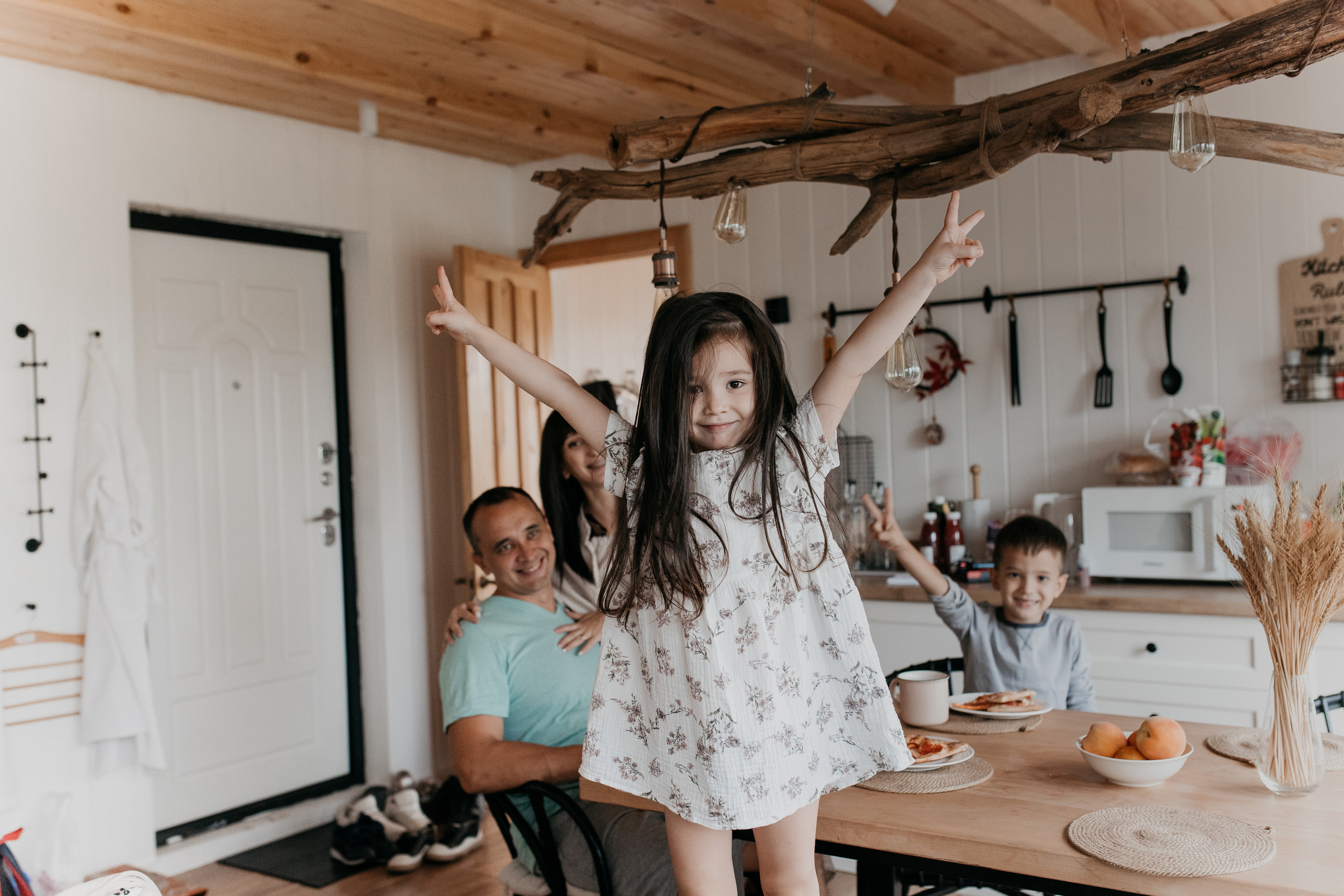 Семейные истории. Свадебный и семейный фотограф в Алматы Laura Dosmann